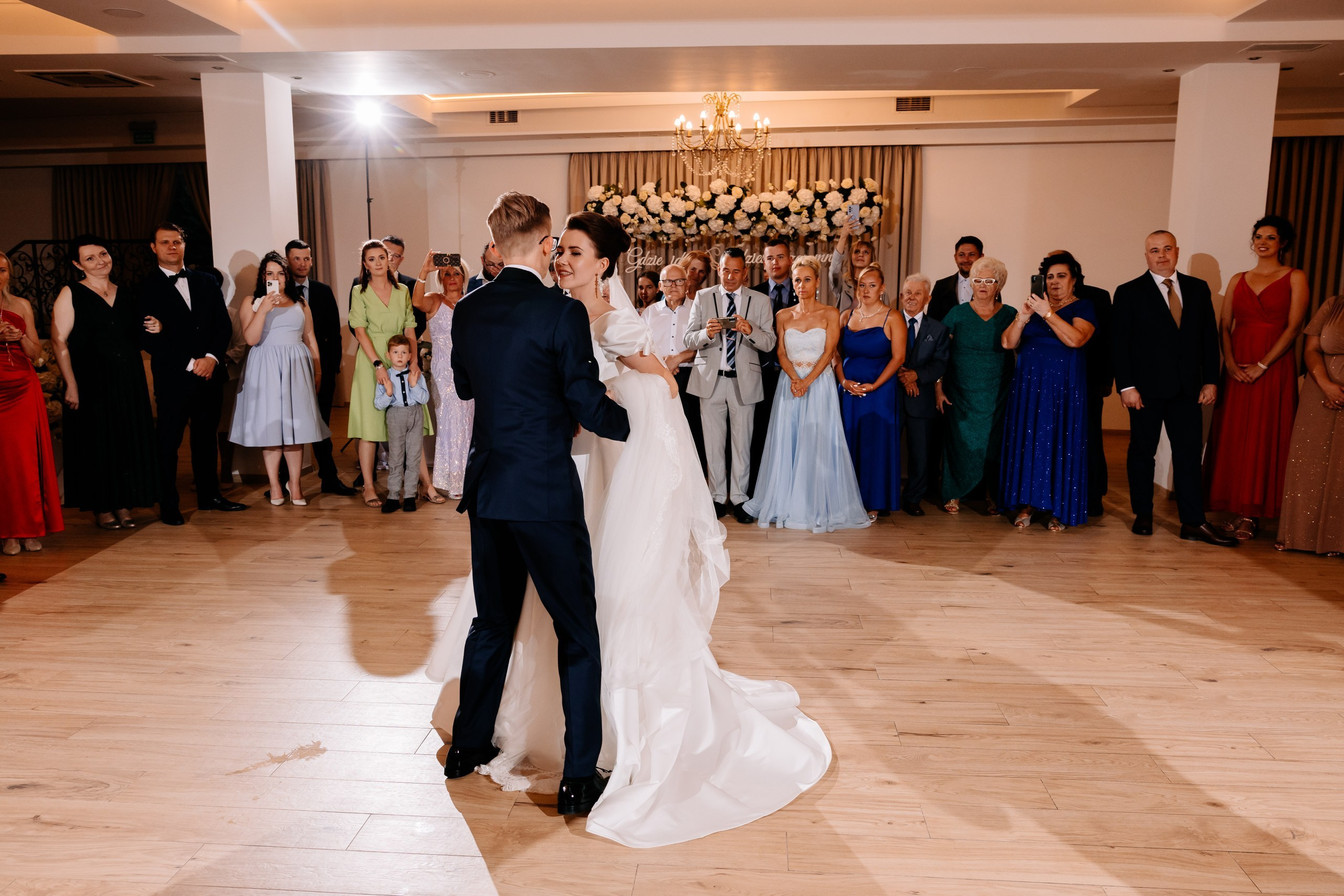 Wiki ♡ Przemek. Fotograf Ślubny Warszawa - Sesje Biznesowe Rodzinne Eventy