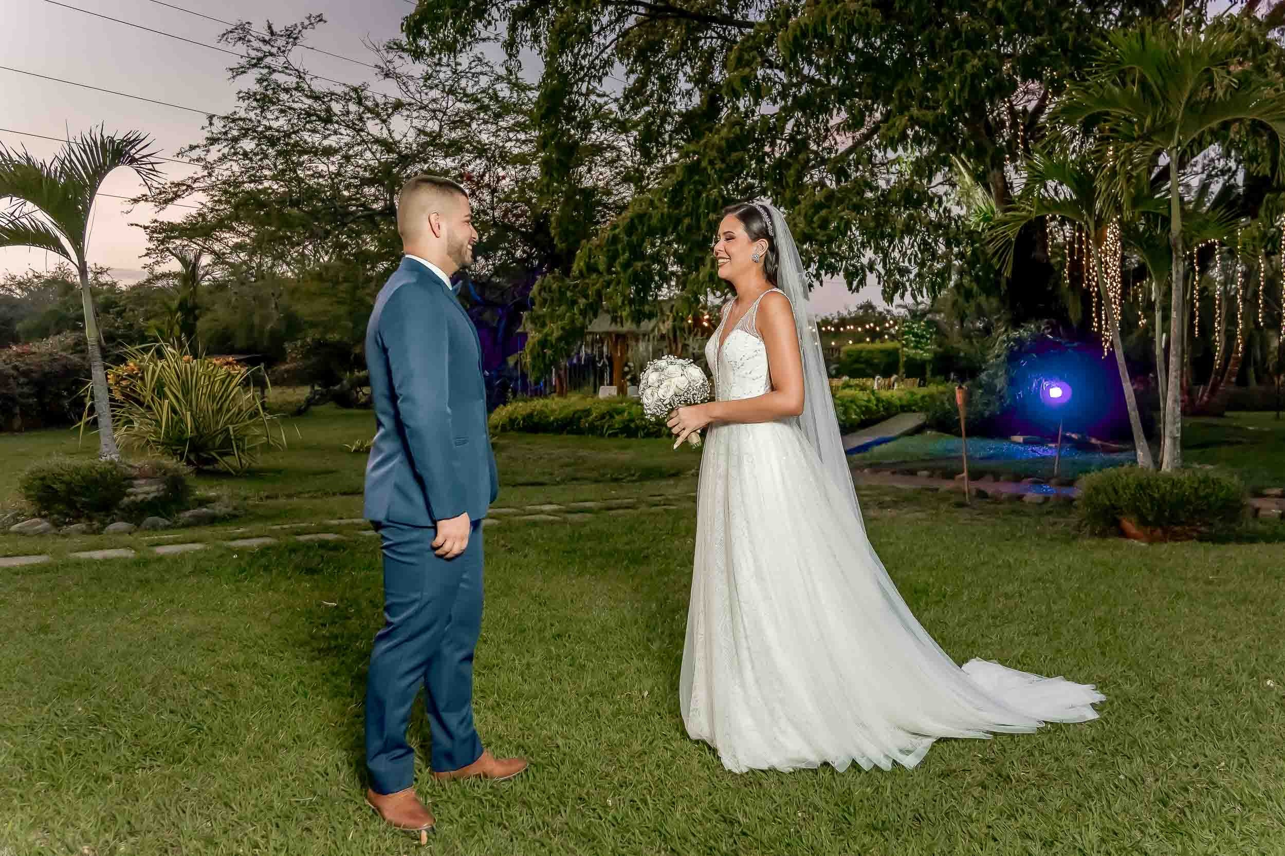 Boda en Cali. Hacienda el Castellazo - Maria José & Sebastián. Karen Ortiz Photography / Fotógrafo profesional en Cali - Colombia