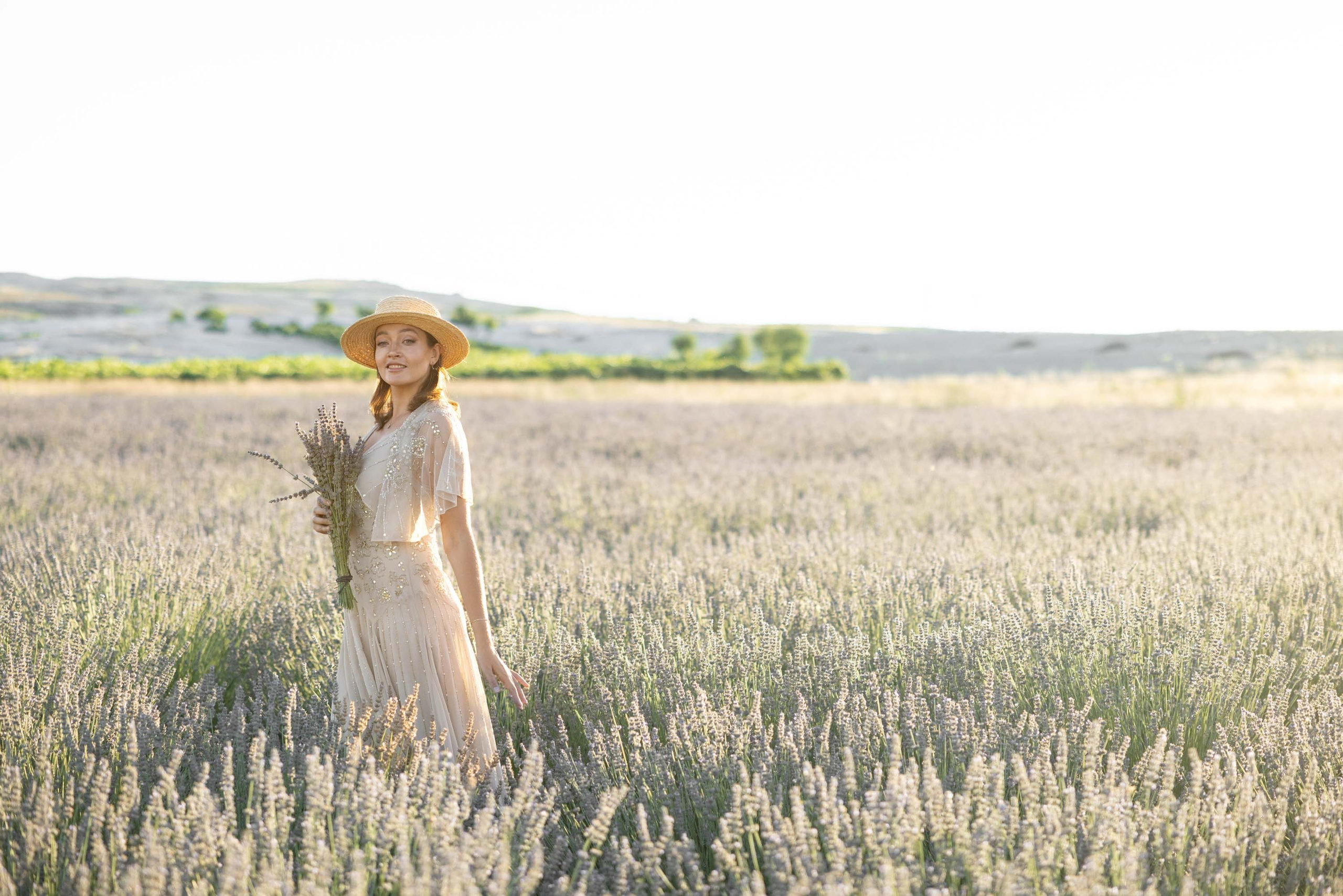 Photo session in lavender field. Julia Ganch I Fashion Wedding Photography I Cappadocia Turkey
