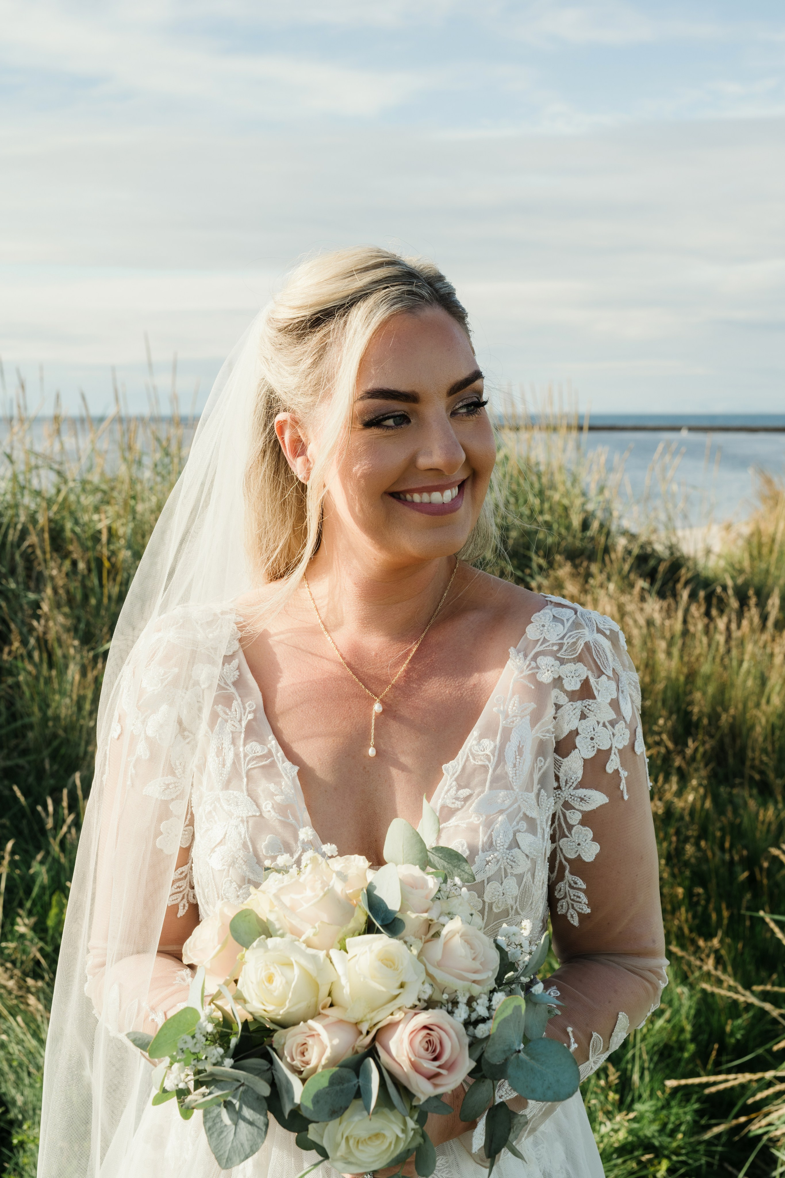 Iris and Helgi. Michalina Dzianach Wedding Photographer Iceland
