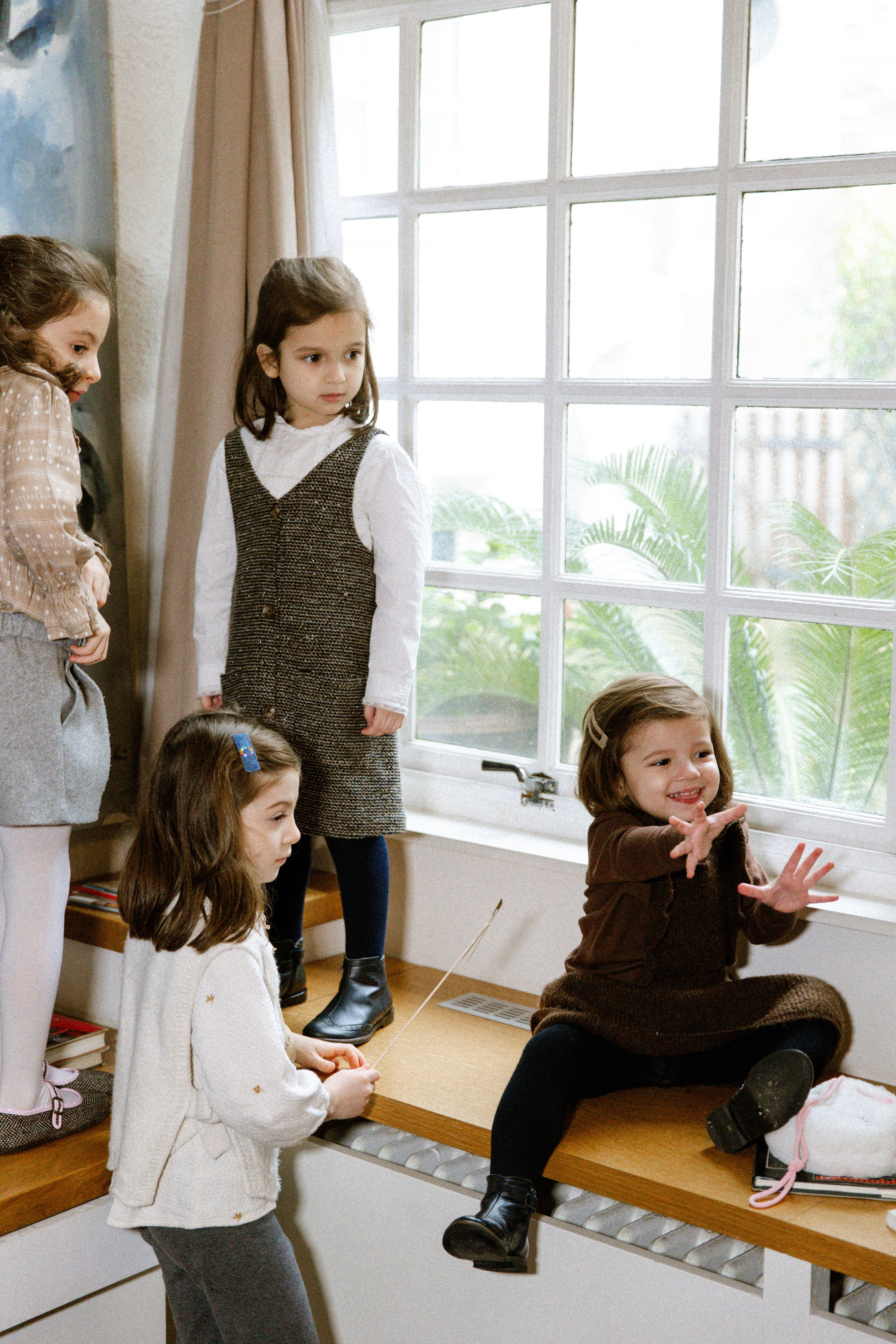 Family At Home Photoshoot in Paris | Natural Lifestyle Photography. Paris Wedding Photographer