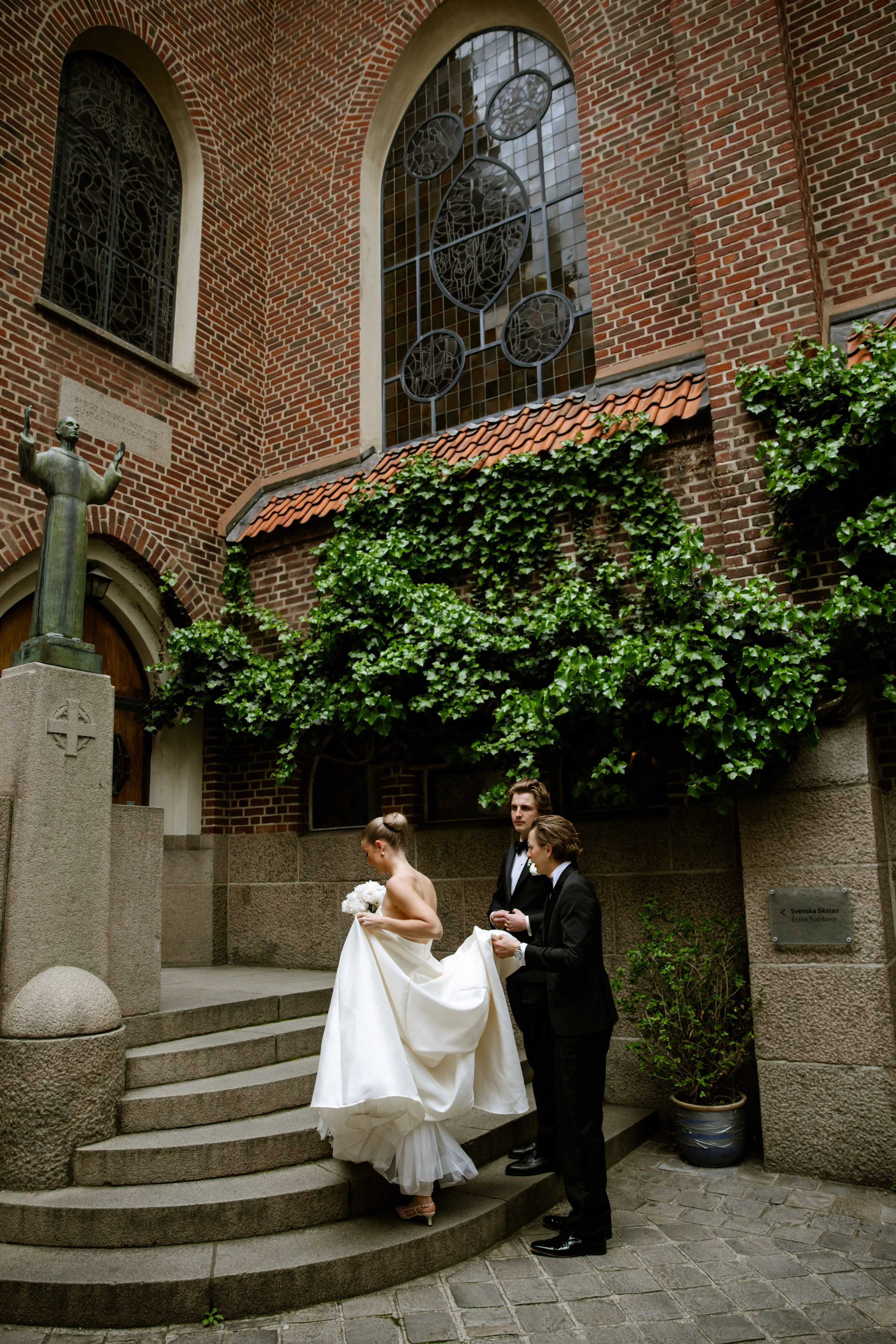 Clara & Douglas | Wedding Photography in Paris. Paris Wedding Photographer