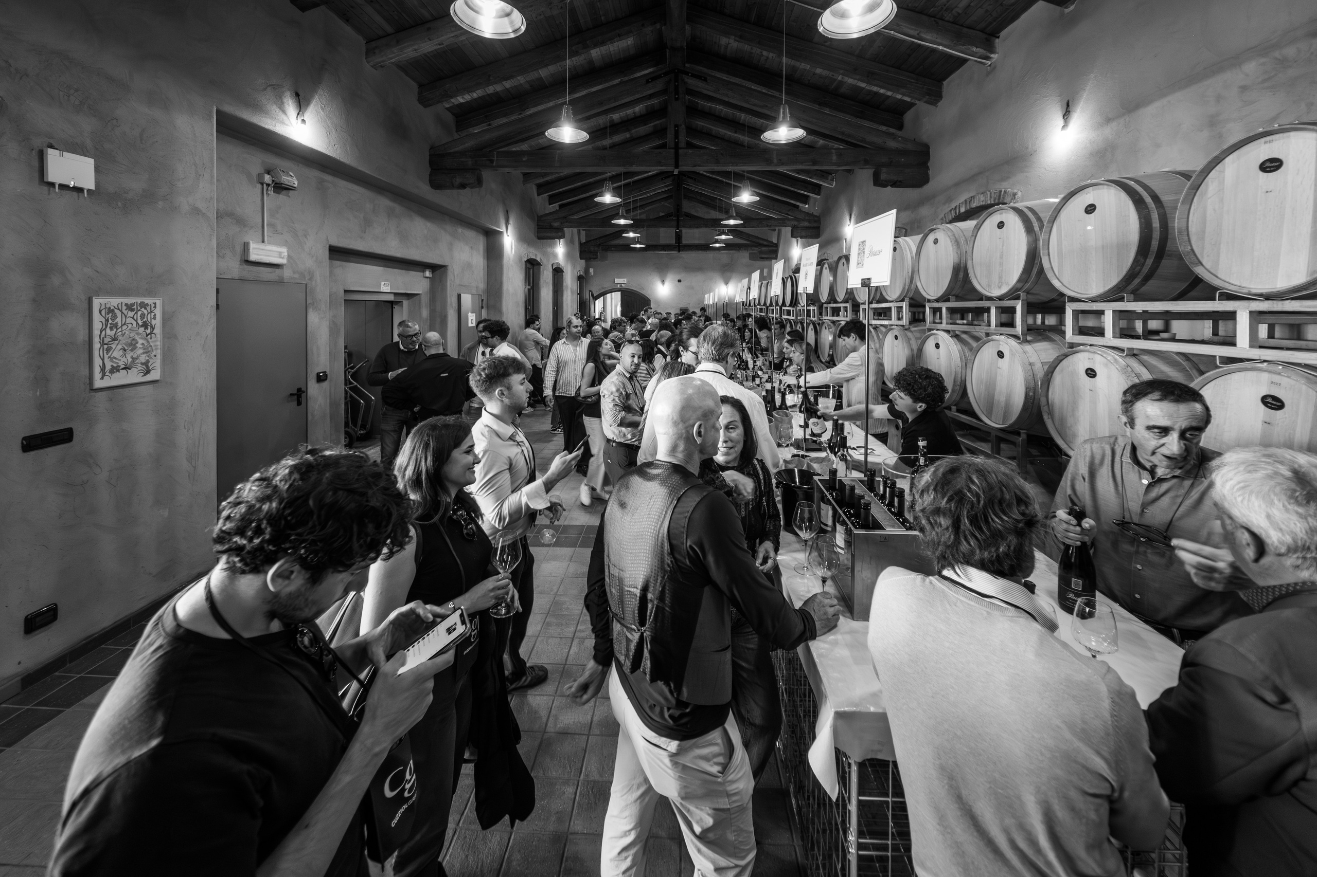 Cuzziol Grandi Vini e Cantine Parusso Monforte. “Gianmaria Coscia fotografo per passione”