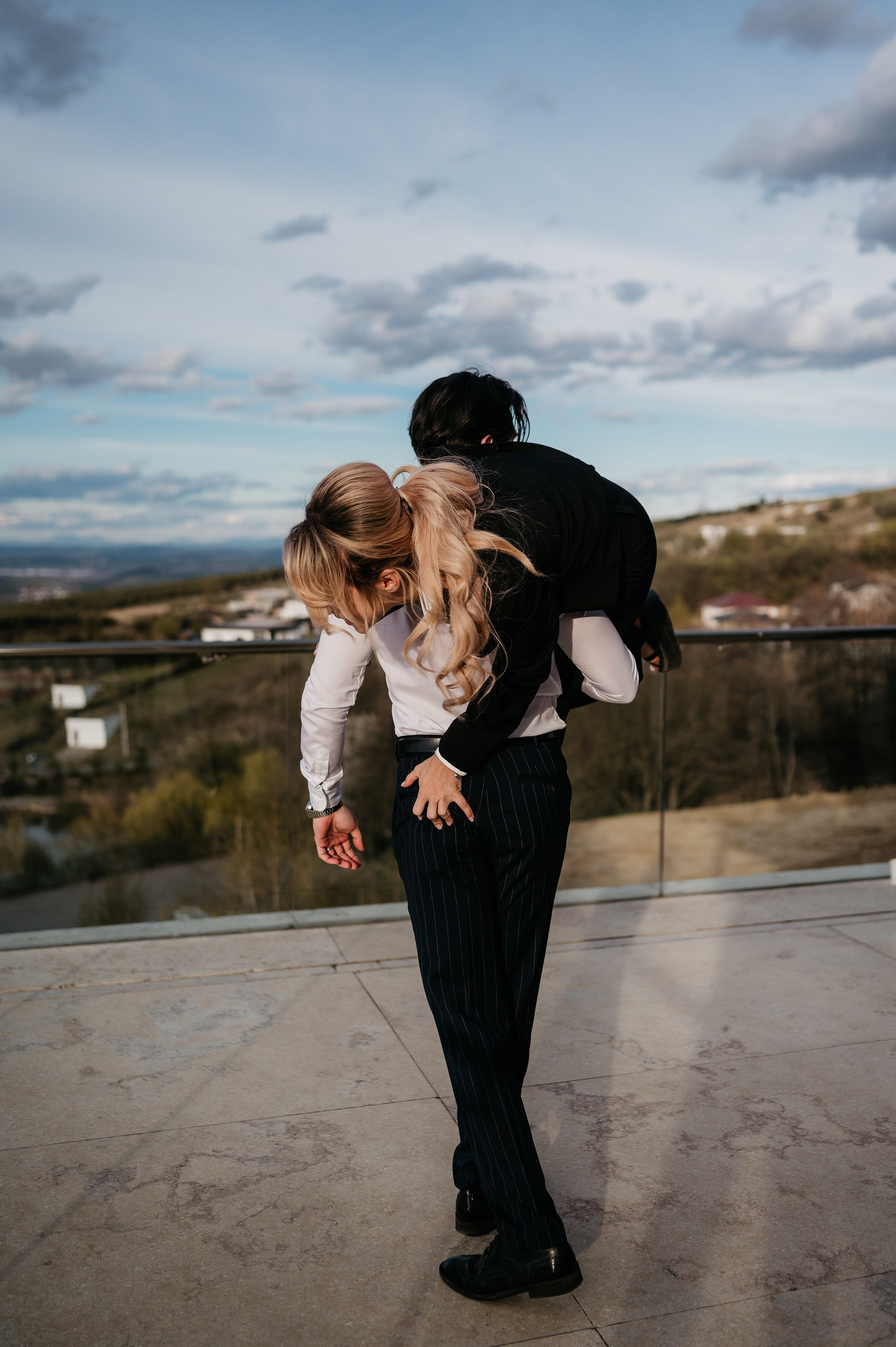 Dan si Claudia. Valentin Melen — wedding photographer