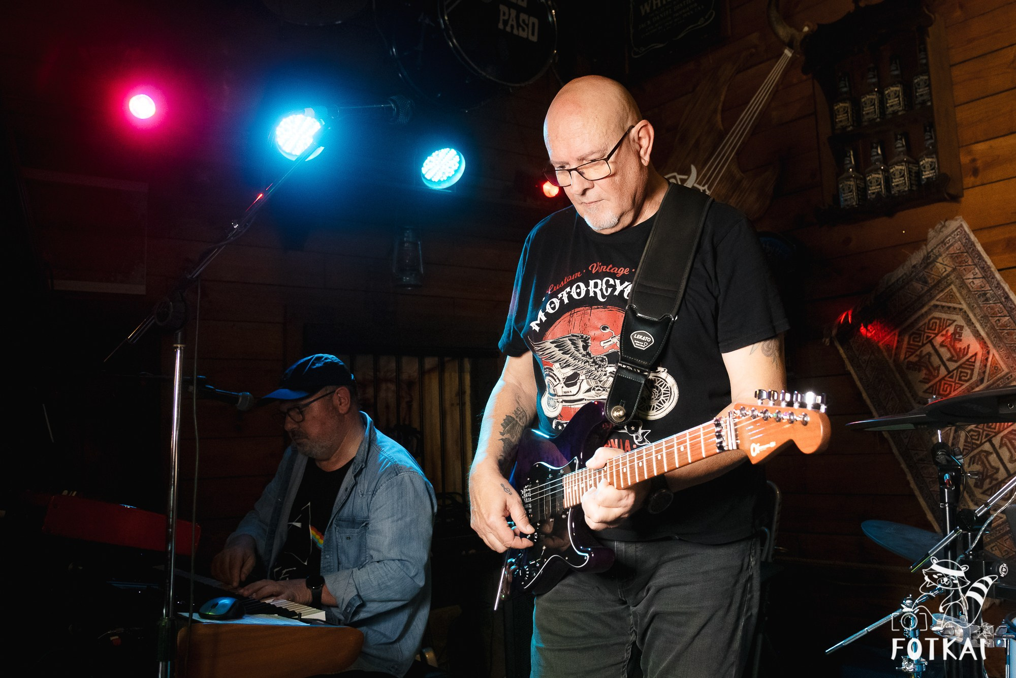 The Galaxy’s в El Paso Bar Торревьеха: фоторепортаж с концерта 21 марта 2026 года | FOTKAI