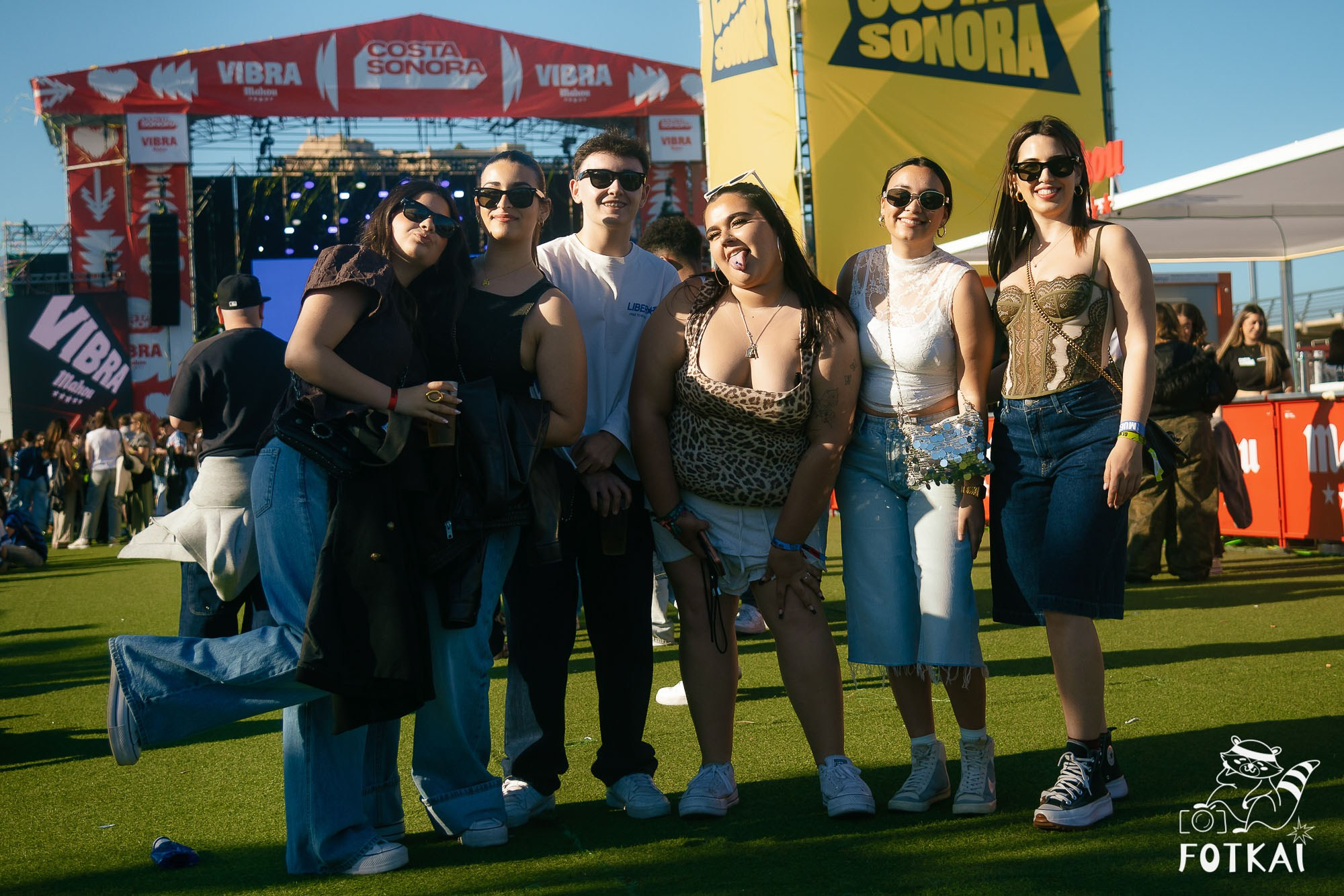Fotos Costa Sonora 2026 Alicante Día 2 — busca tu foto y encuentra amigos del festival | FOTKAI
