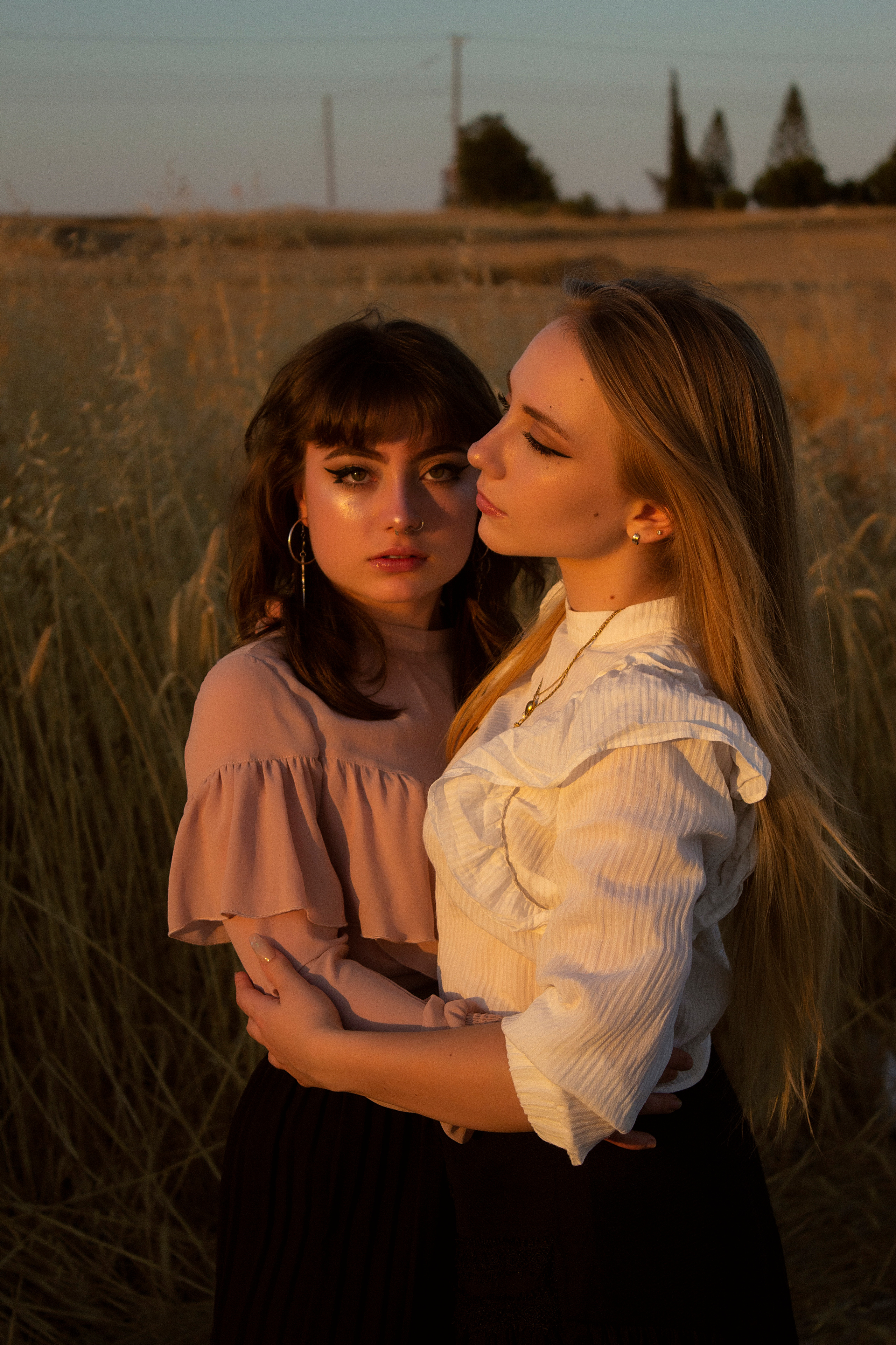 Christiana and Patricia. Kristina Kozheltsova- Soulful Portrait&Lifestyle&Love Story Photographer in Leipzig, Germany