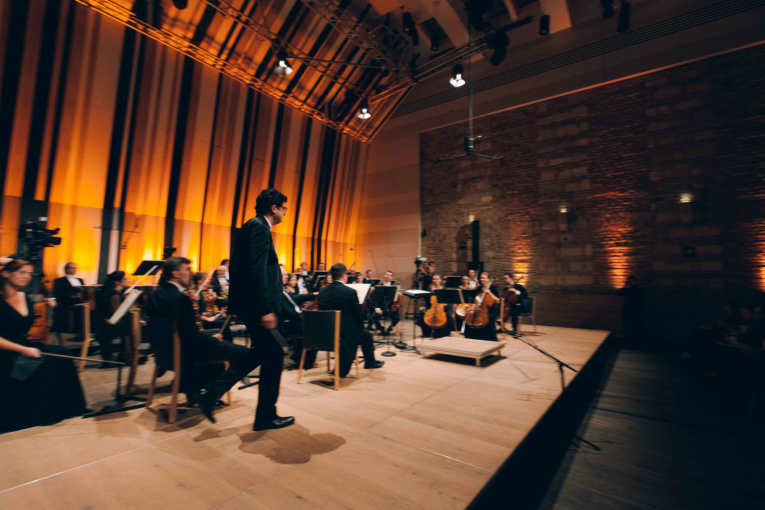 BUDAPEST MUSIC CENTER. Wedding&Event photographer Ismail Rzayev in Baku