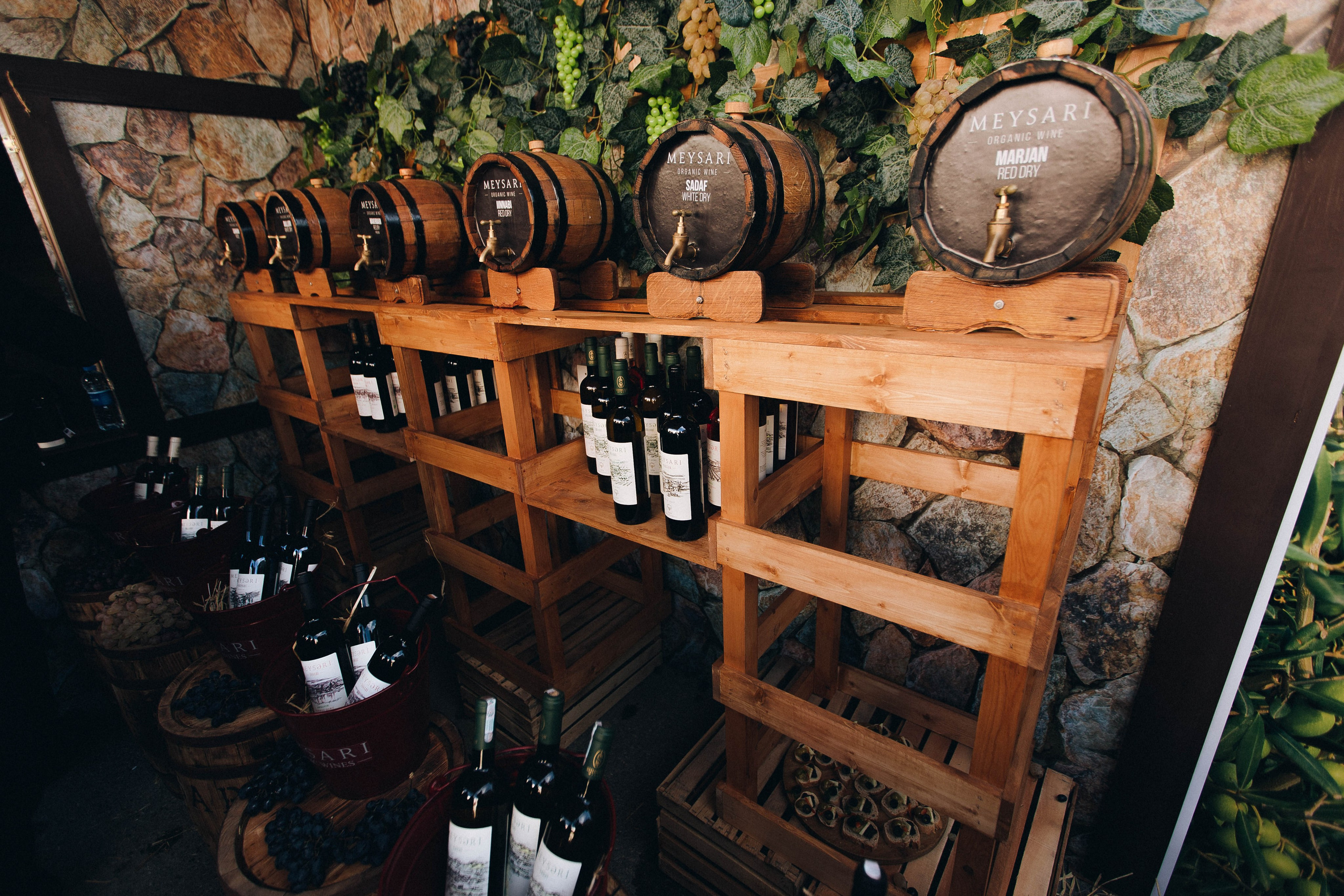 MEYSARI WINE FESTIVAL. Wedding&Event photographer Ismail Rzayev in Baku