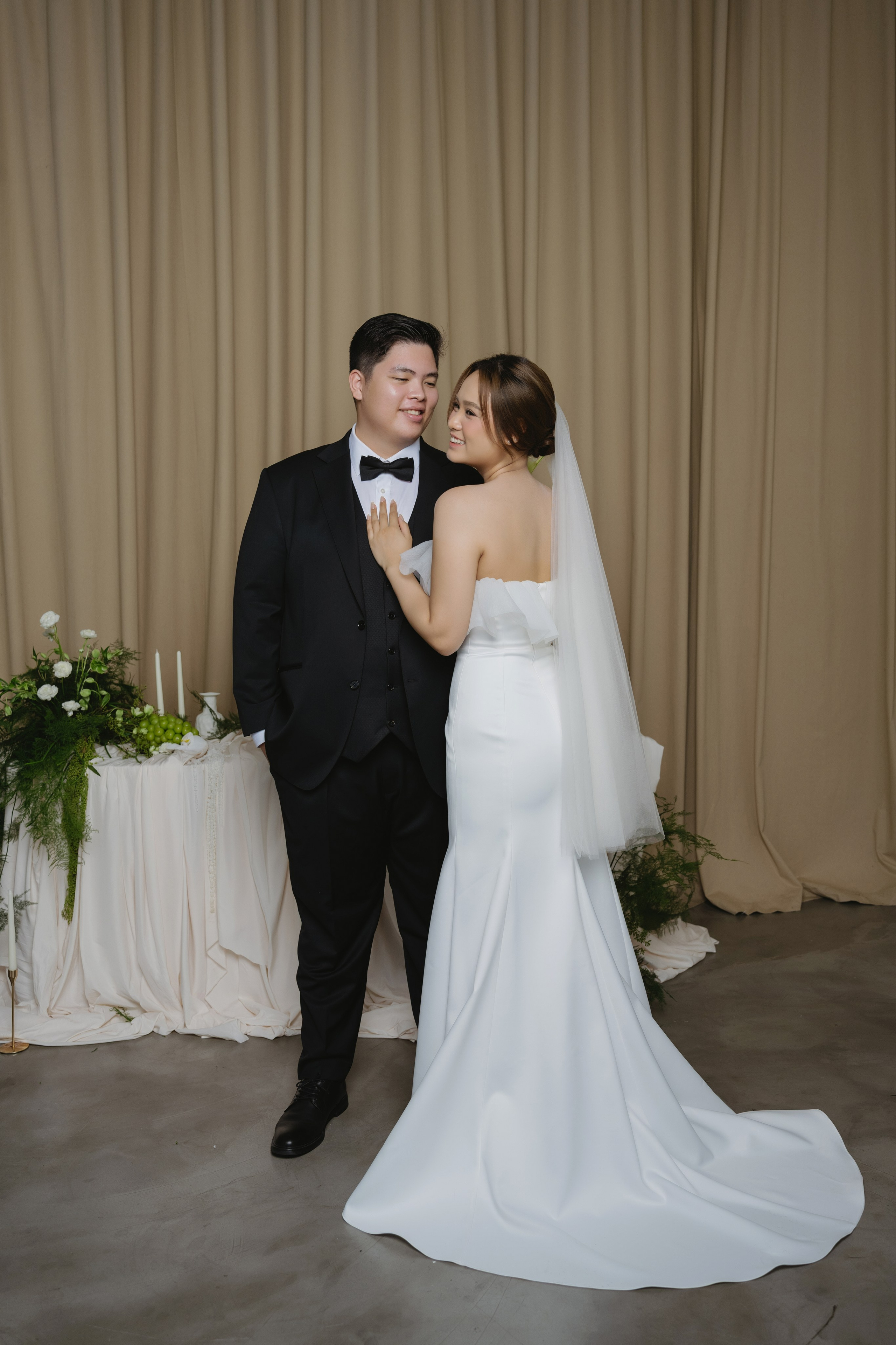 DANG & NGHI wedding photoshoot in studio. Anns wedding photography