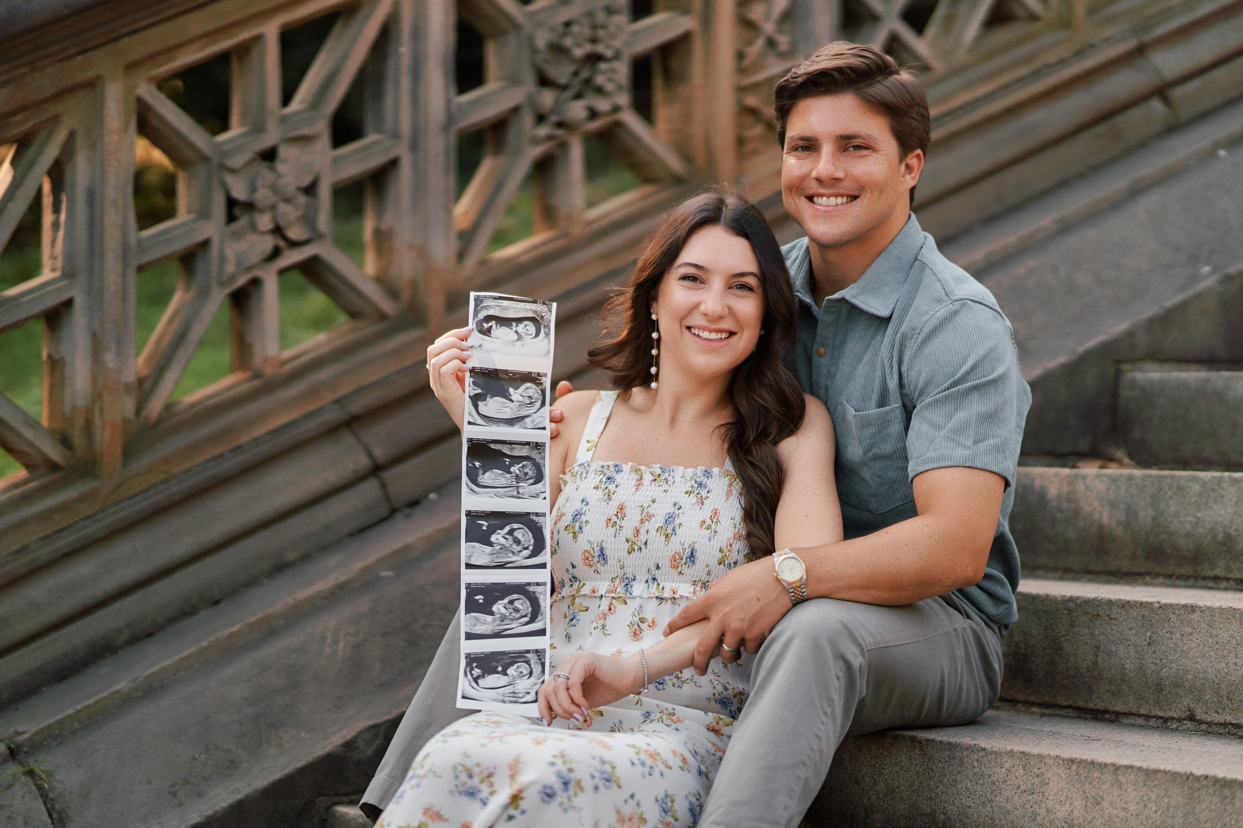 Maternity indoor and studio photoshoot. Professional Wedding and event photographer USA New York