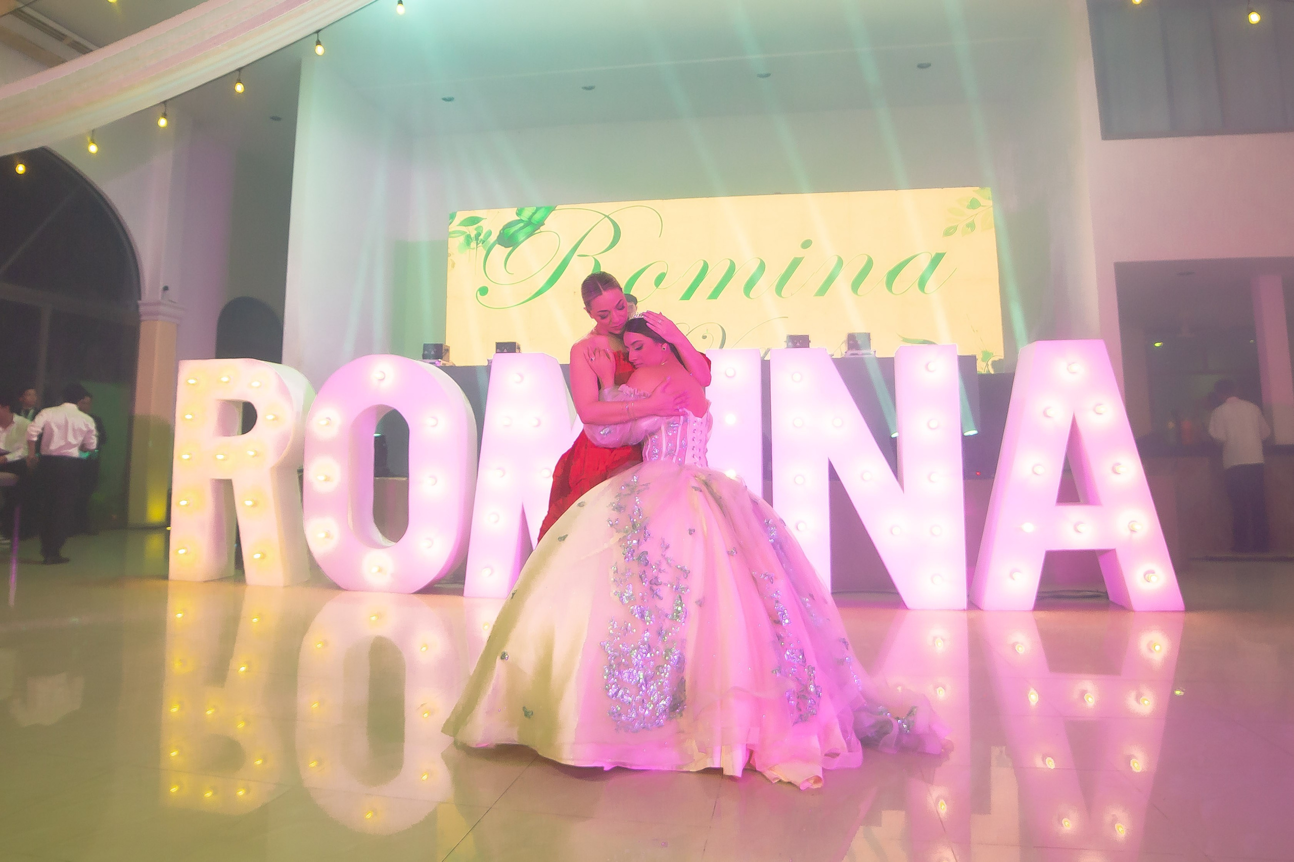 XV AÑOS ROMINA