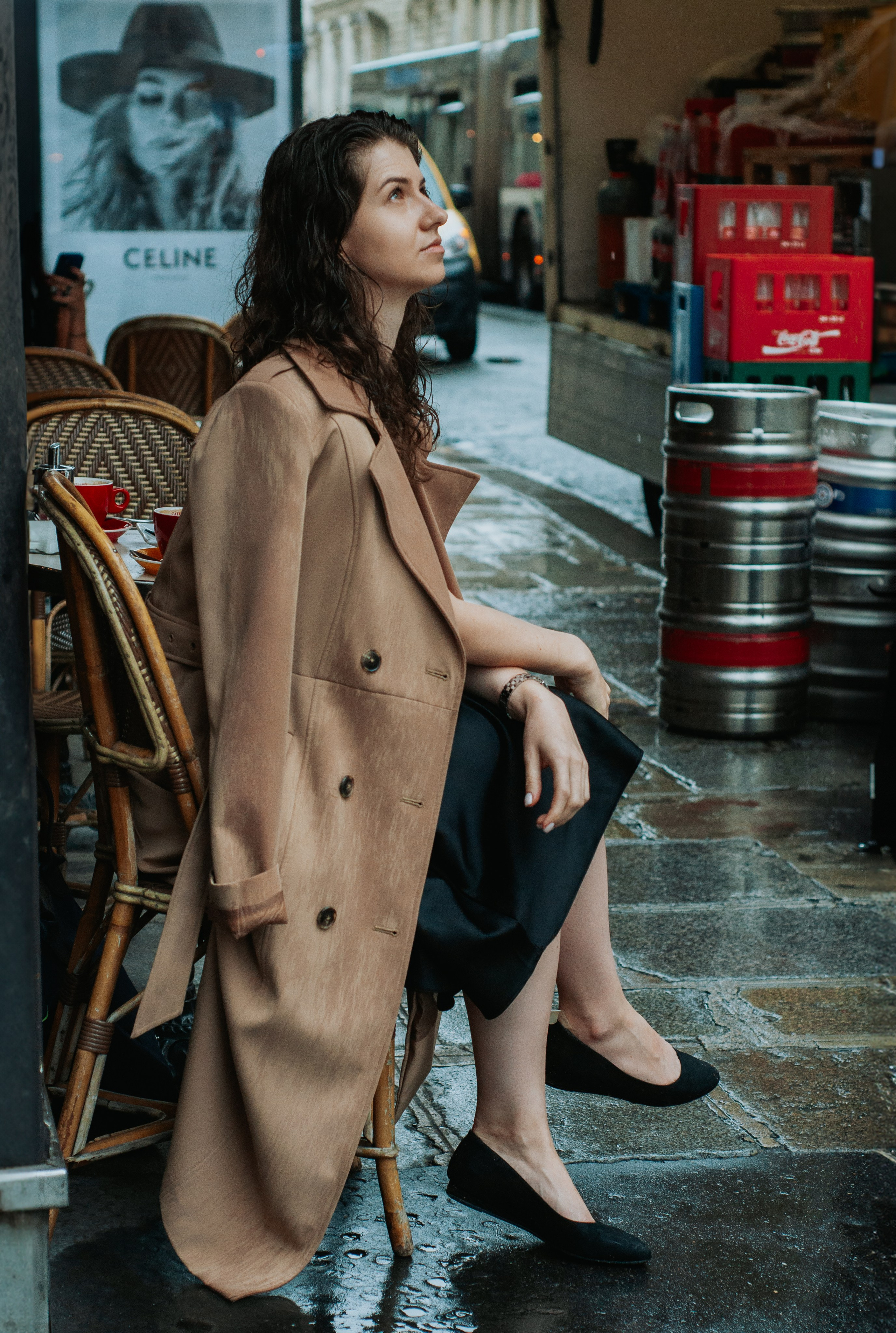 Rainy Paris Photoshoot. Paris photographer — Polina Osipova