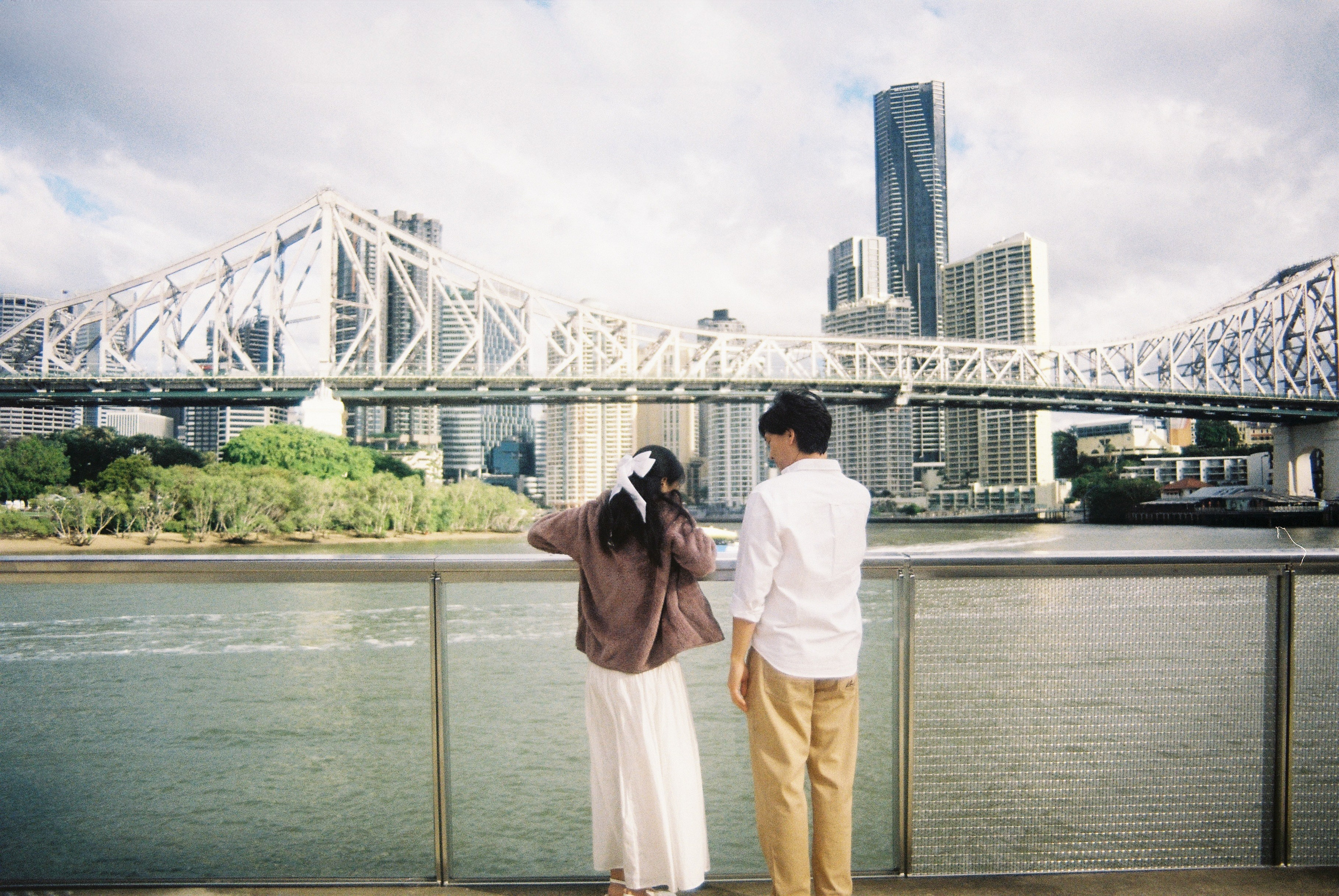 Chonlita&Ench. Film portrait photographer