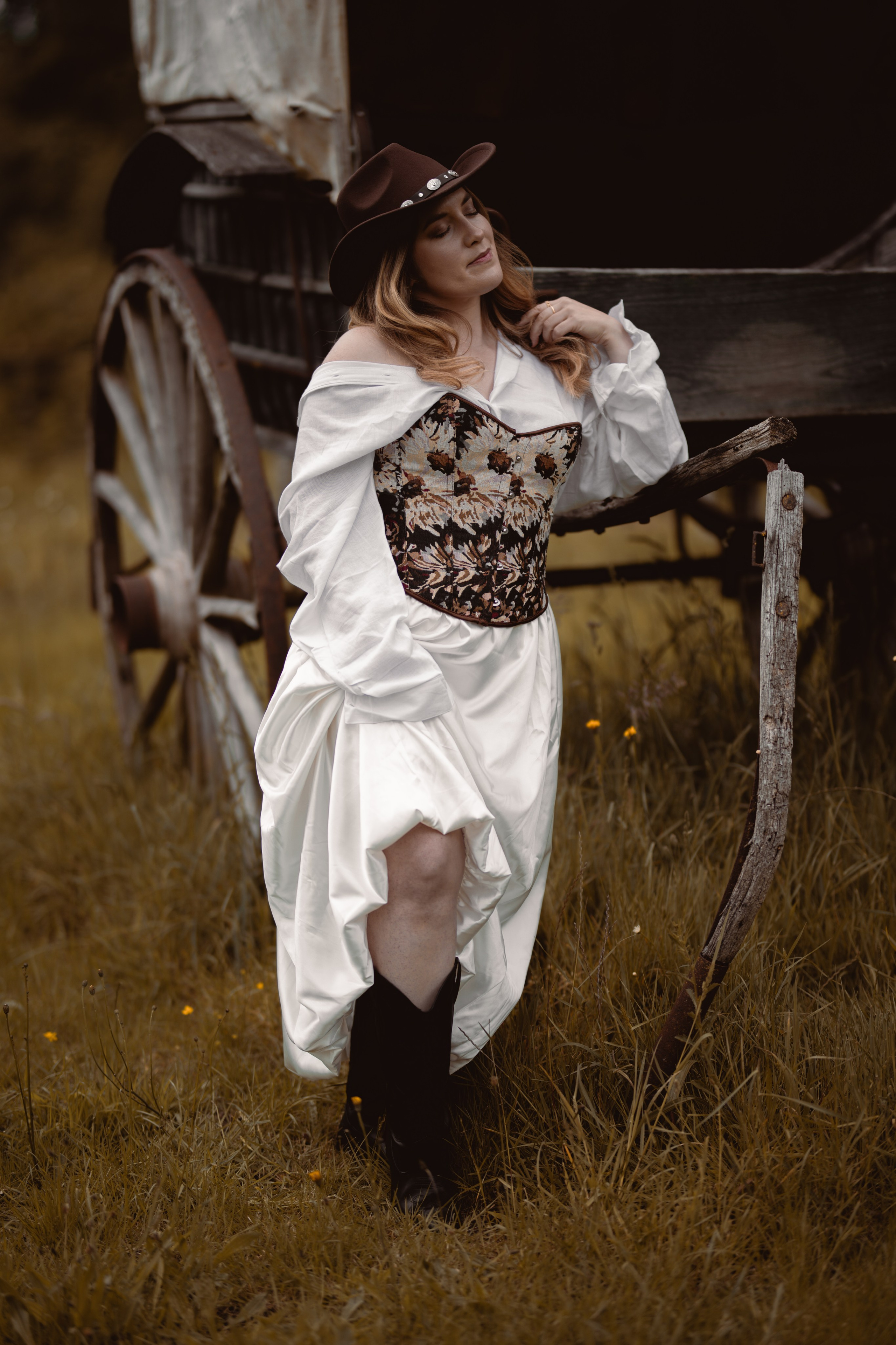 Annah Louwagie — Lifestyle photographer for couples, families & brands | France & worldwide