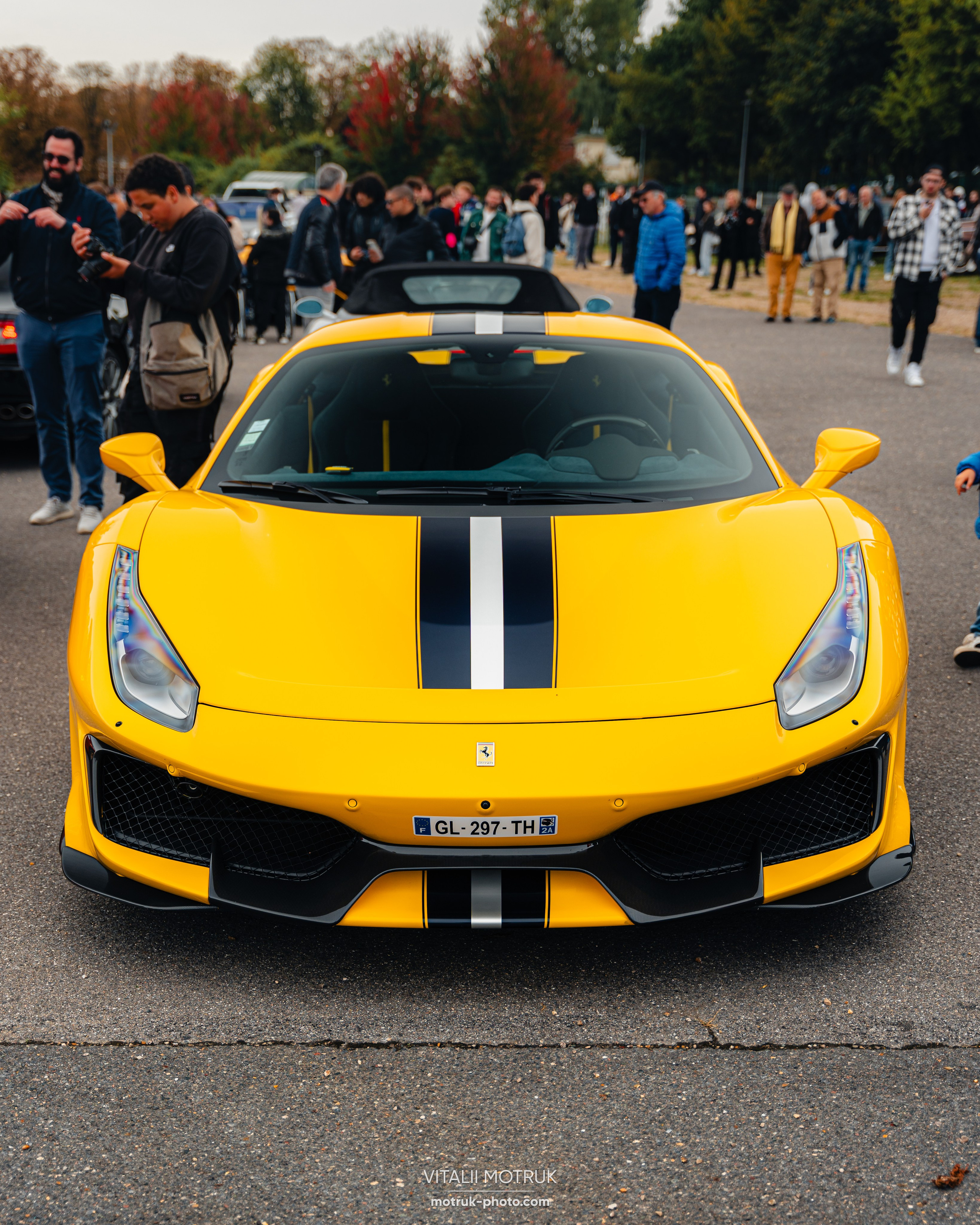 Cars and Coffee 29 septembre 2024. Photographe de voitures à Paris — Vitalii Motruk