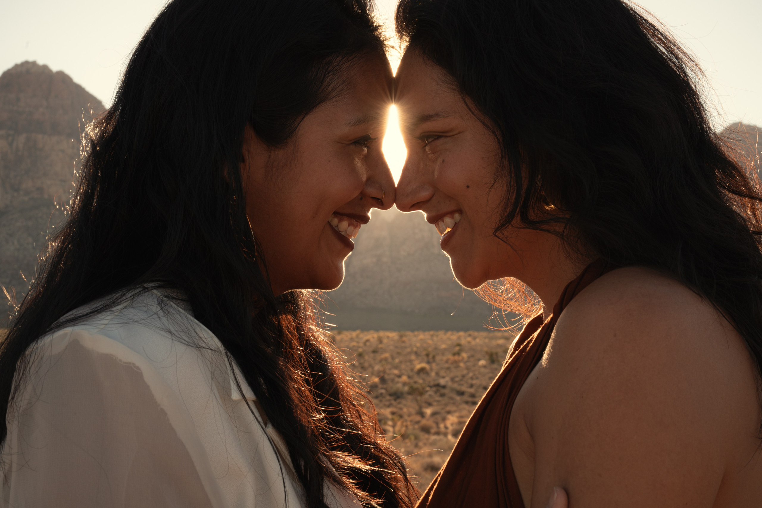 Liz&Fatima. Wedding & elopement photographer Viktoriya Kravtsov. Las Vegas