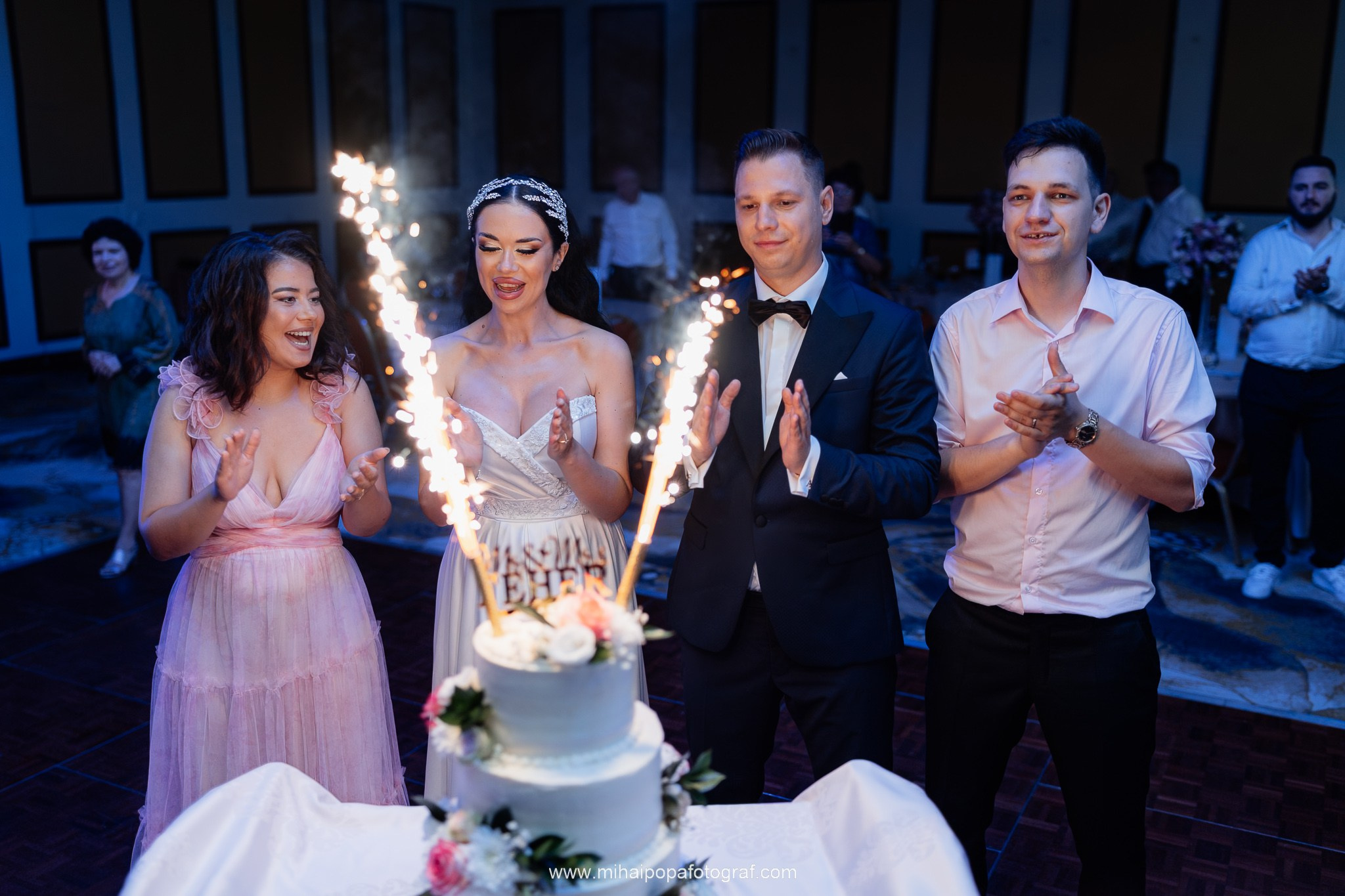 Fotograf Cununie Civilă în București - Mihai Popa Fotograf. Fotograf Nuntă, Botez și Cununie Civilă în București - Mihai Popa