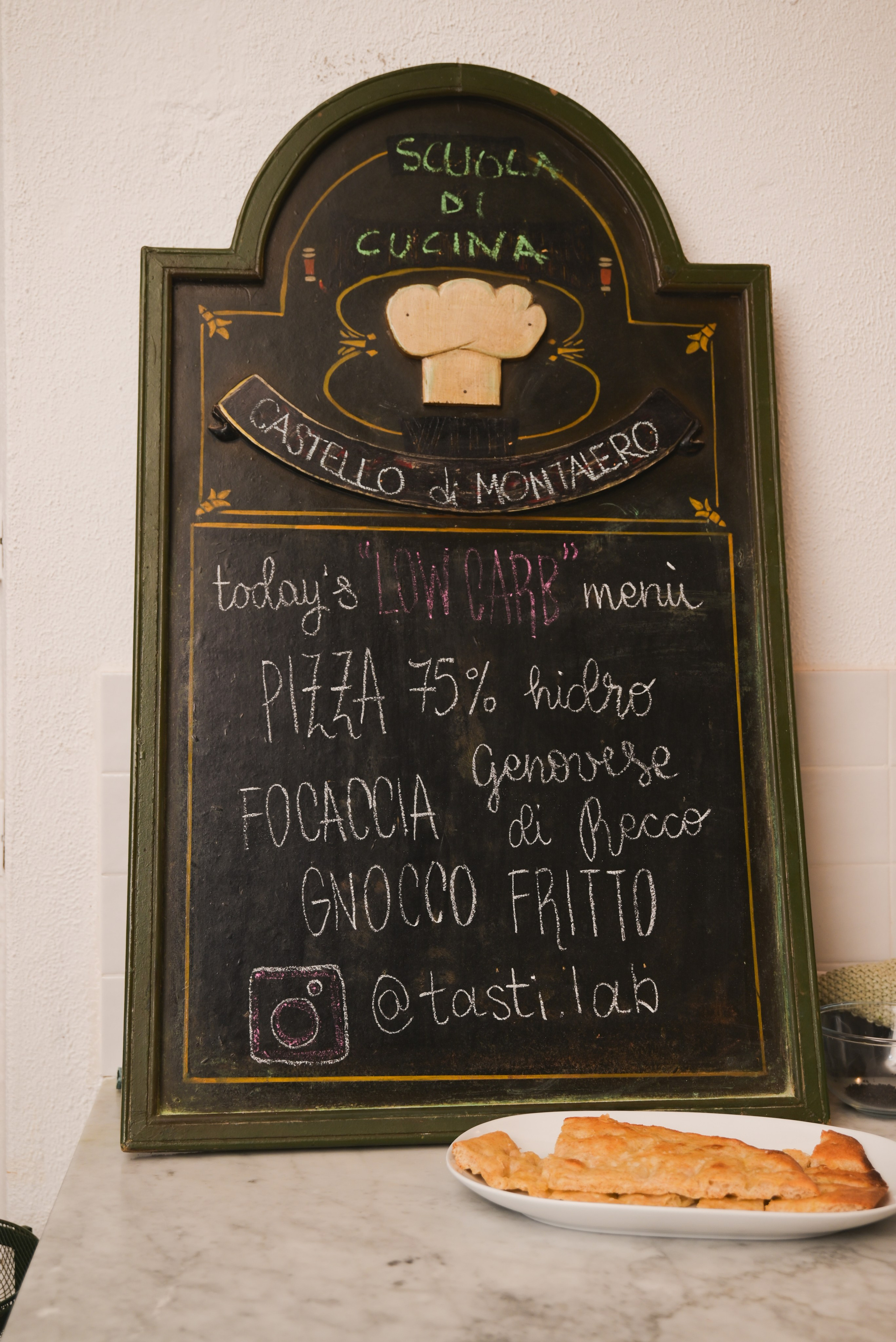 CONTENUTI DI UNA FFOD BLOGGER LIBANESE IN UN VIAGGIO IN ITALIA PER IMPARARE LA CUCINA ITALIANA