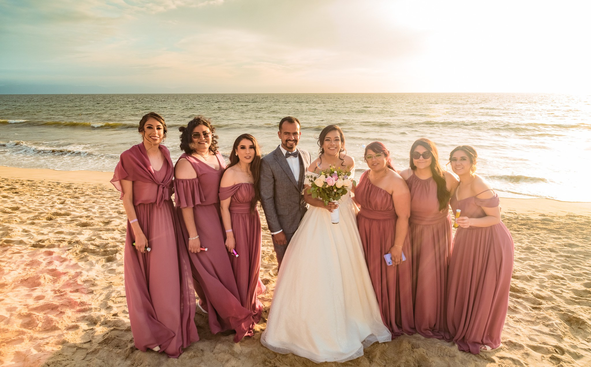 Lupita y Abel / Puerto Vallarta. Wedding and family photographer in Mexico City