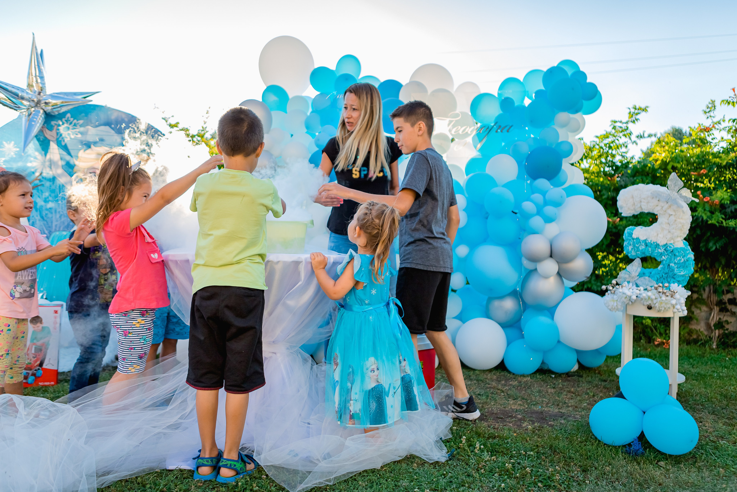 Честит Рожден Ден. Фотограф Ирина Йотова