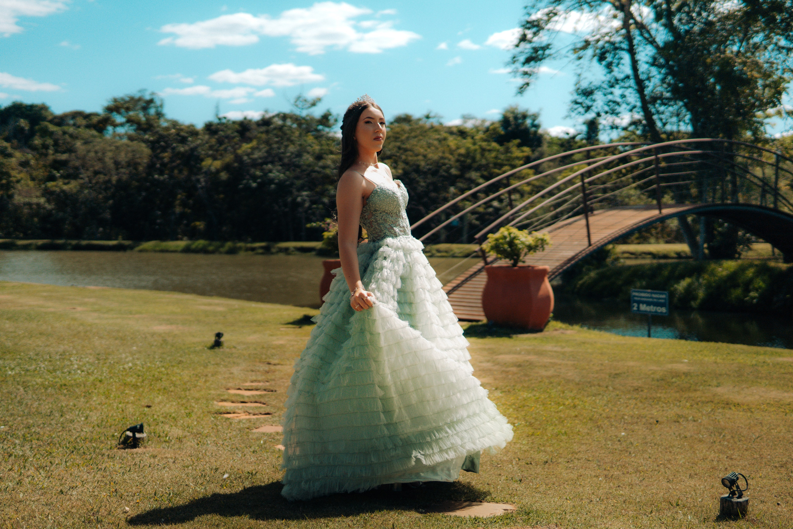 Debutante. Reference Visuals