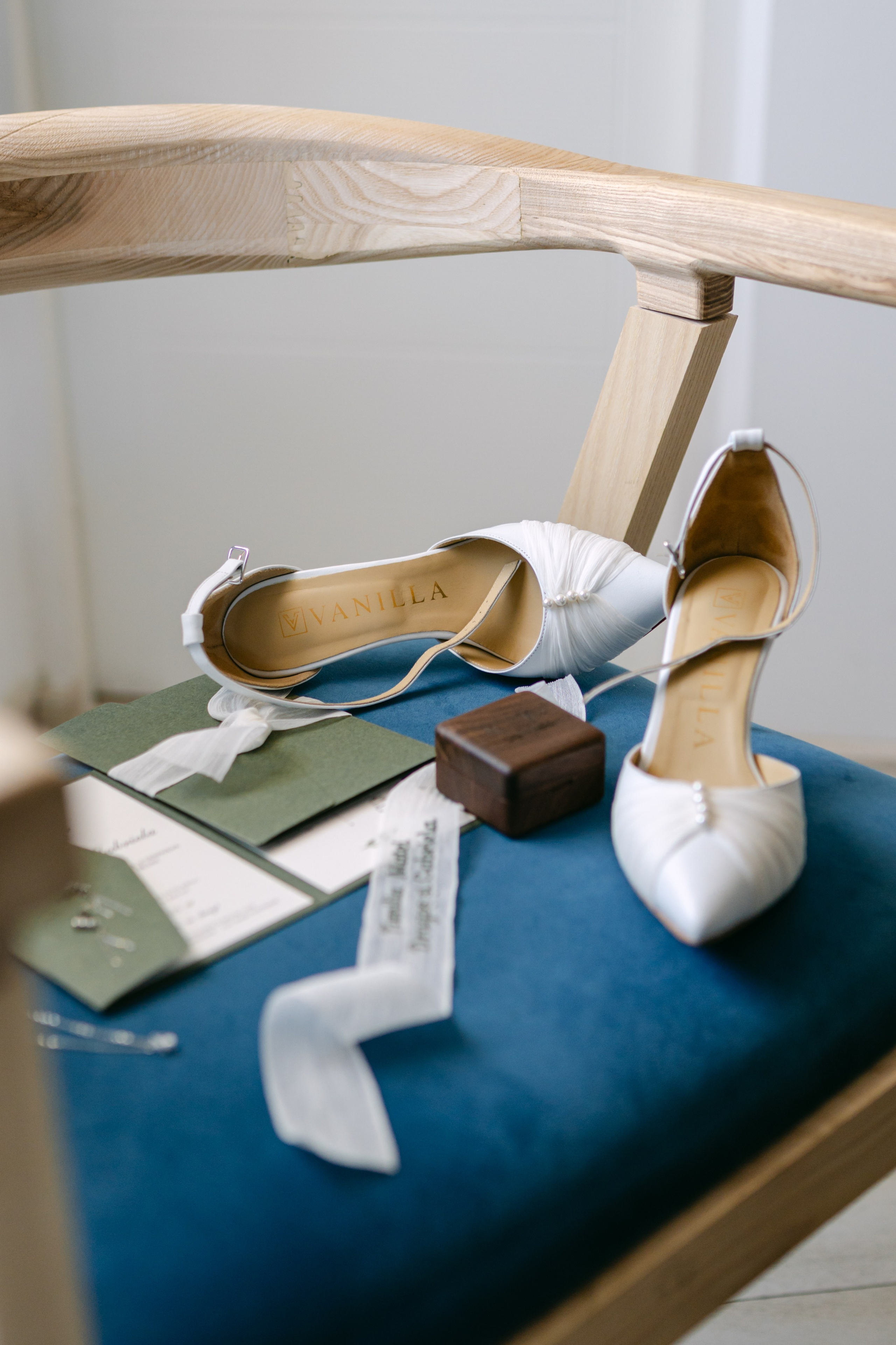 Gabriela & Dragos. Gabrielacojocariu.com