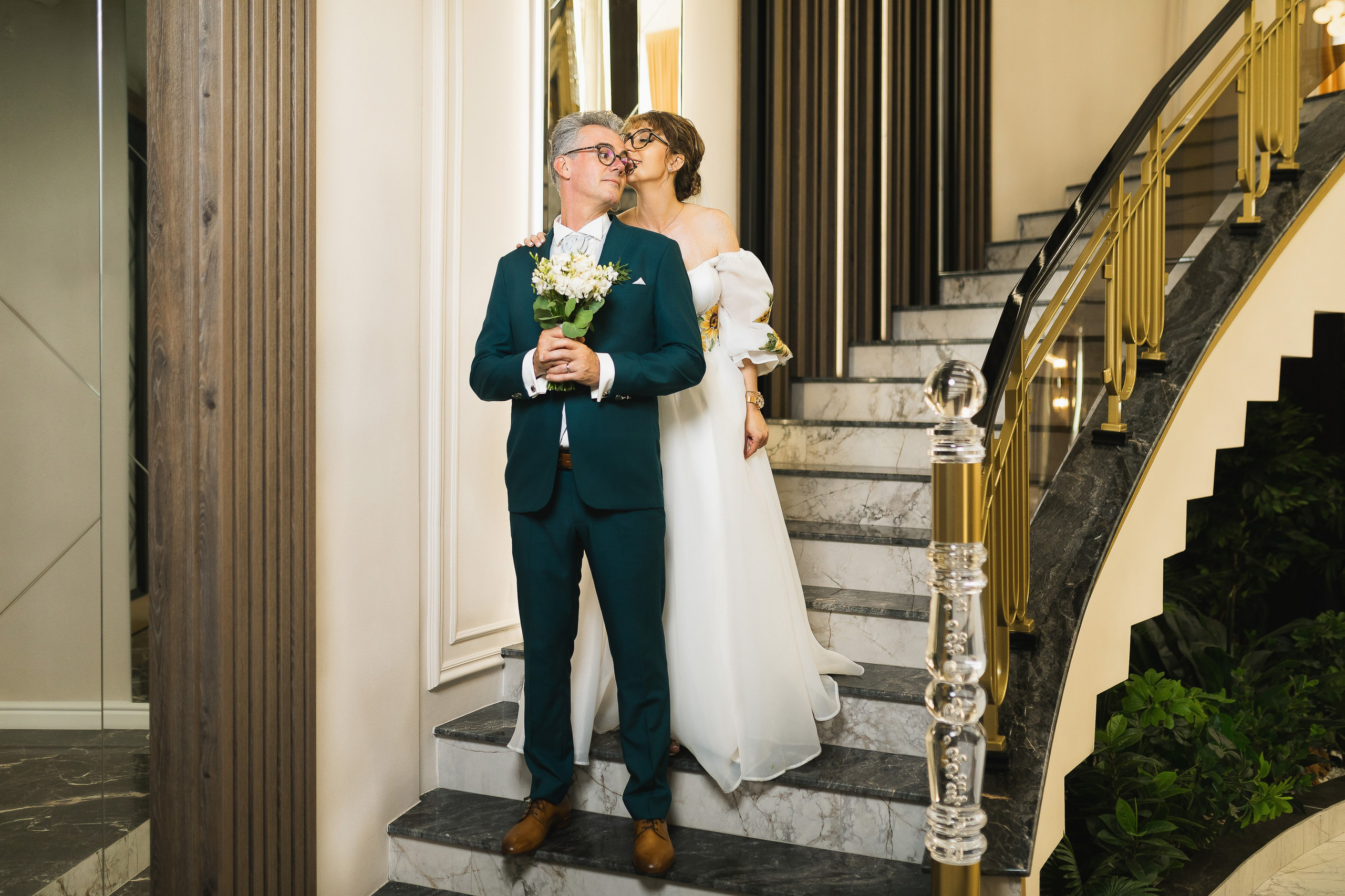 Alexandra & Renaud. Vlad Aconstantinesei Photographer