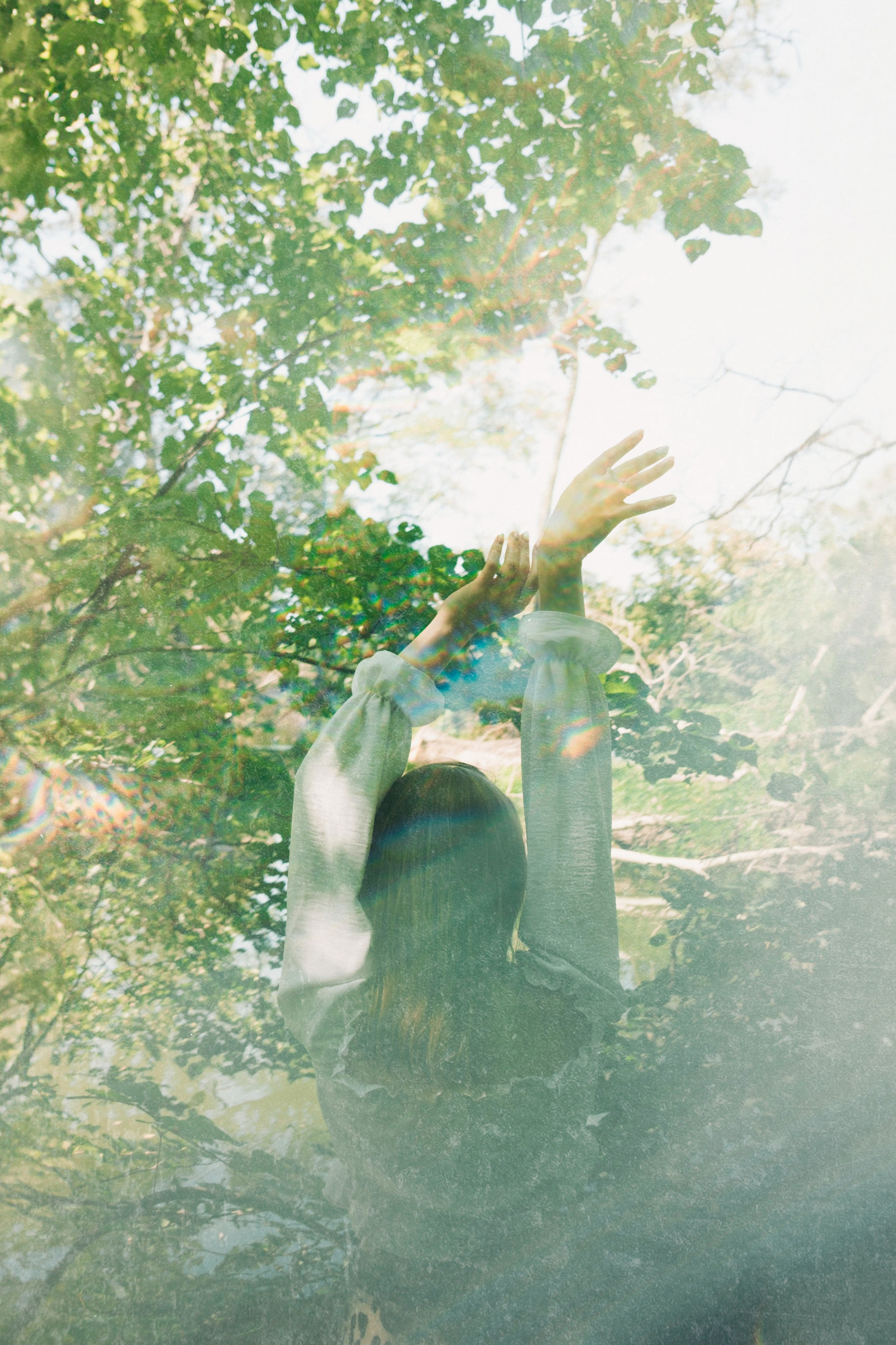 Girls Picnic on the lake. Professional Photographer in Berlin — Portraits, Love Story, Events, F