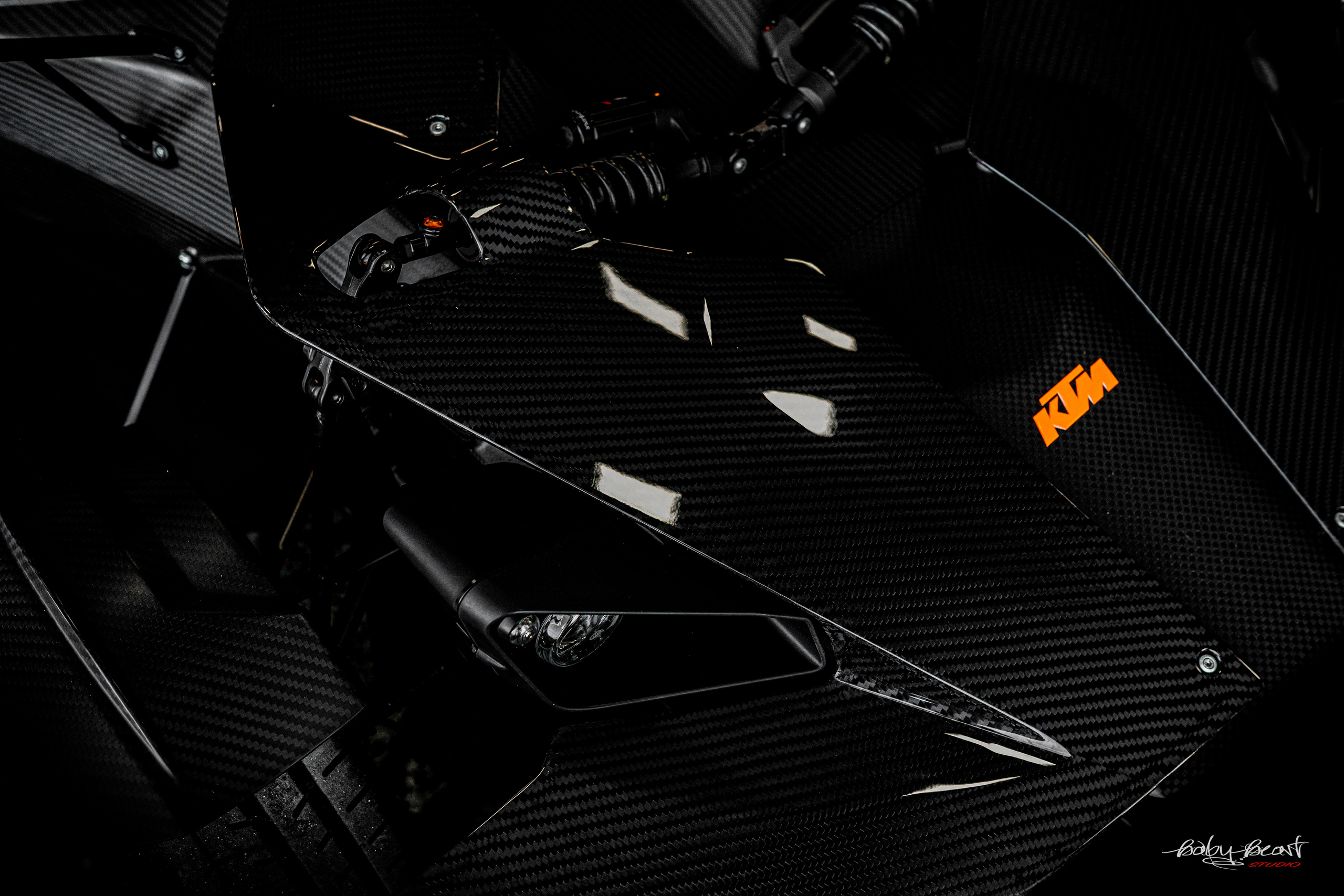 KTM XBOW. Baby Beast