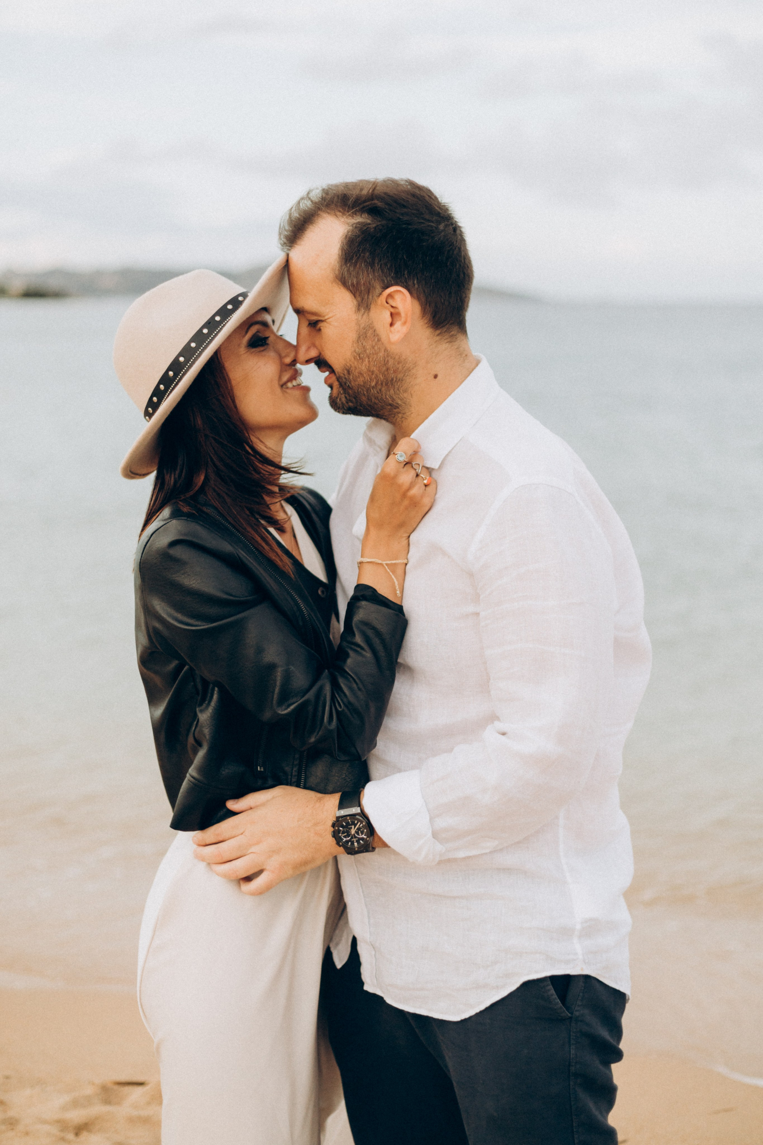 Elena & Roberto. Home