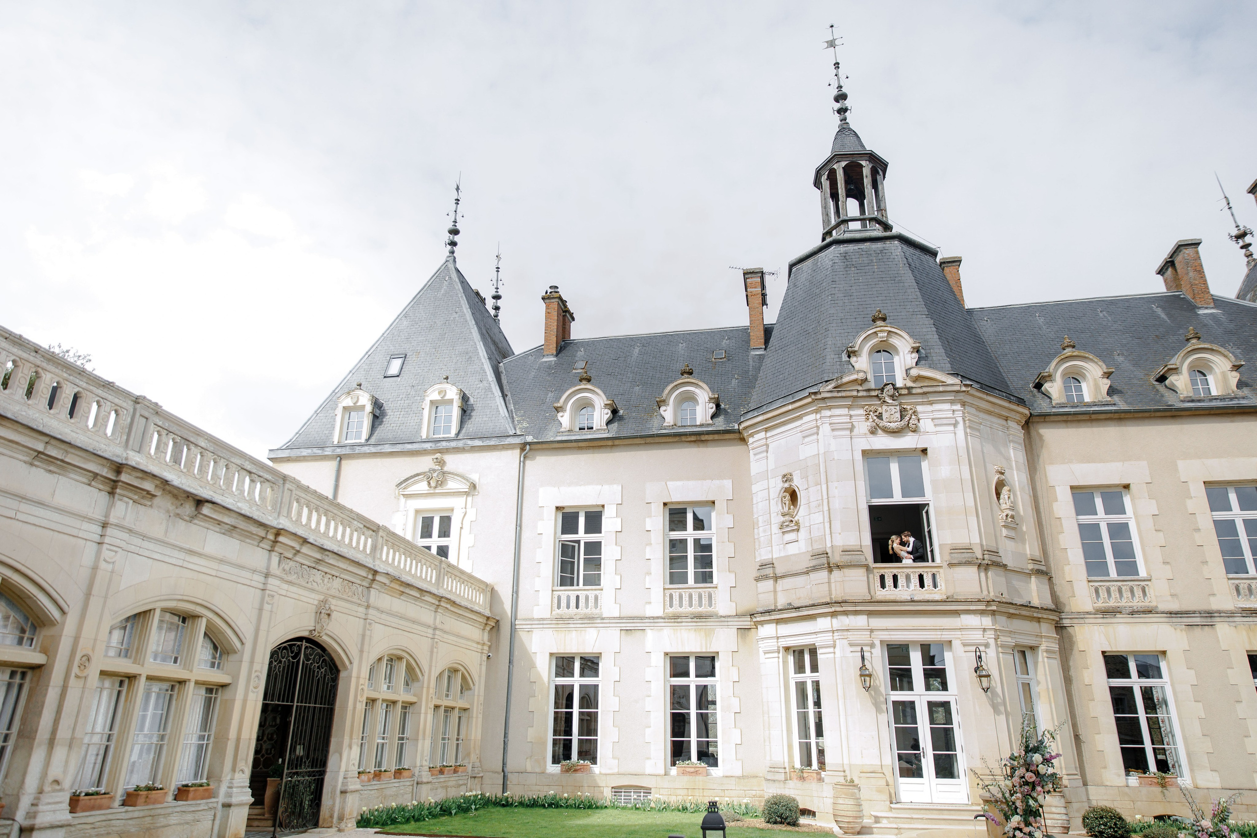 Wedding in a French Chateau. Wedding Photographer in Barcelona Lana Alekhina