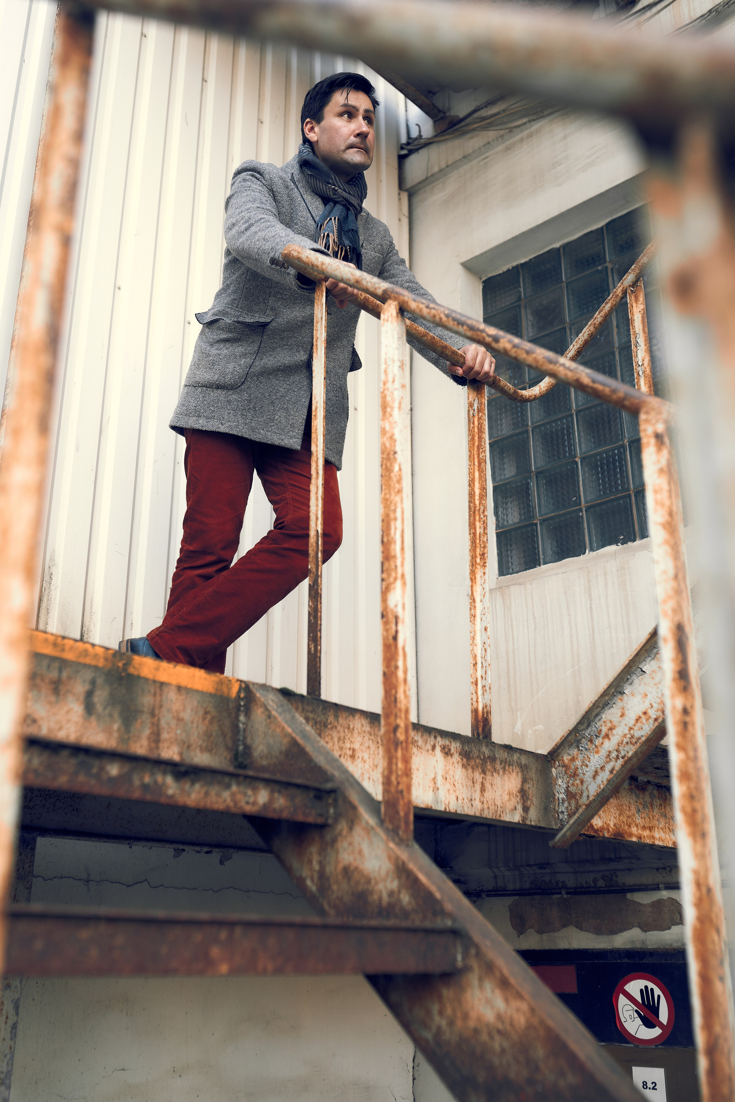 Portrait photographer in Riga. Photographer in Doha, Qatar