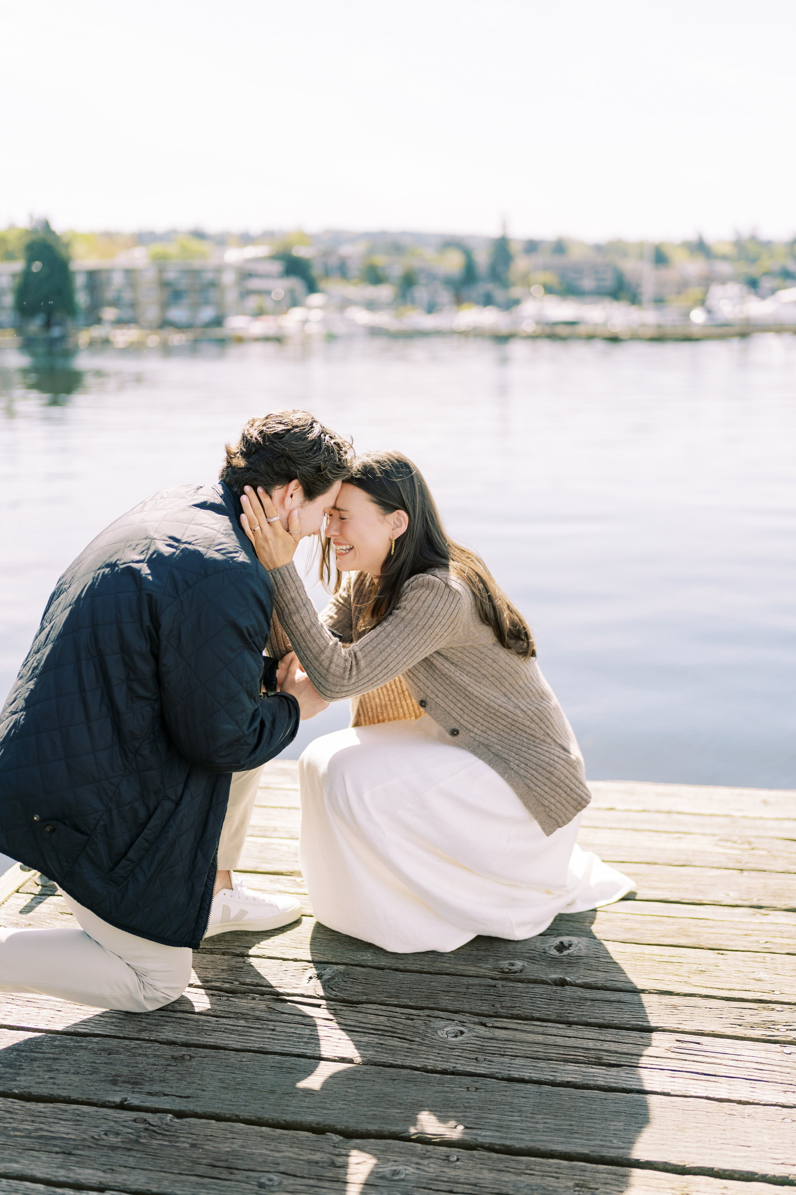 Engagement photo shoot Jake & Caroline / May 2024. Marina Park|Kirkland, WA. EVAN ARISTOV WEDDING PHOTOGRAPHY — Seattle Wedding Photographer