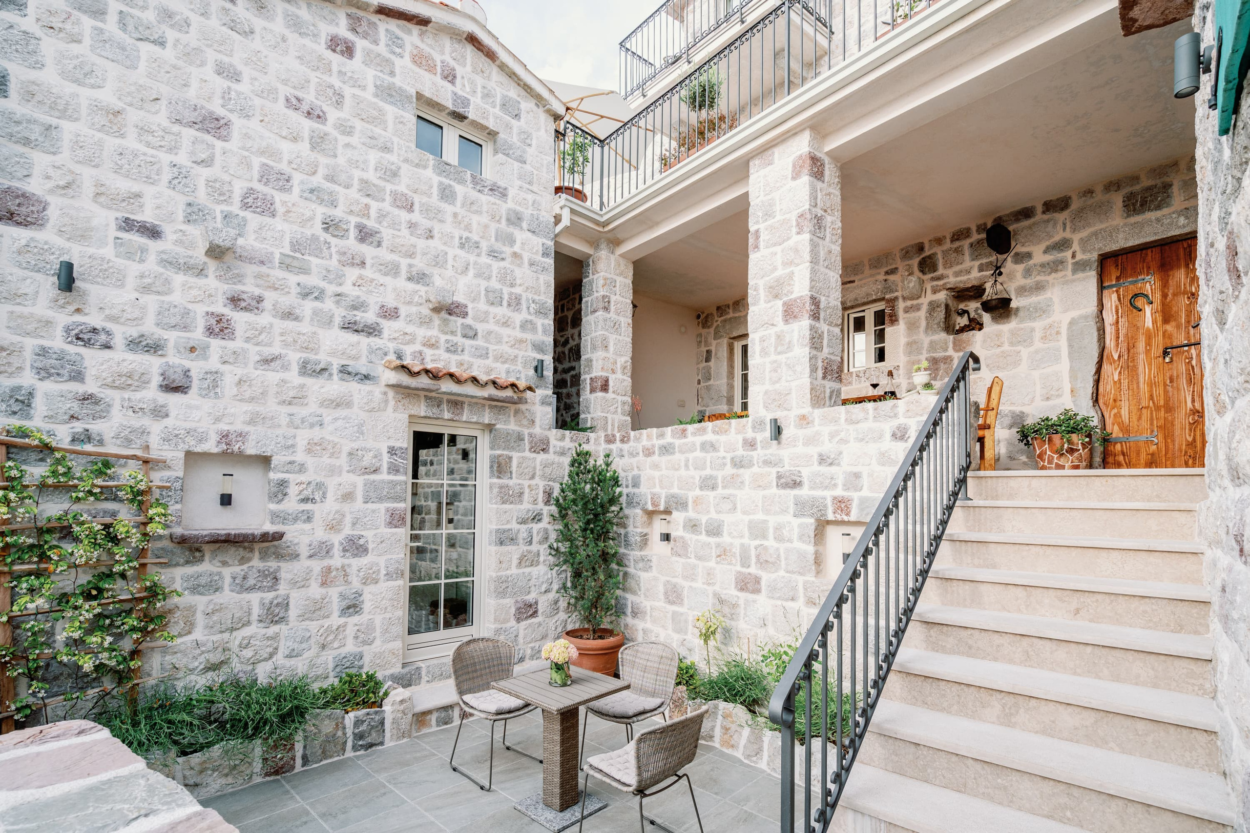 Real Estate Photography. Montenegro. EVAN ARISTOV WEDDING PHOTOGRAPHY — Seattle Wedding Photographer