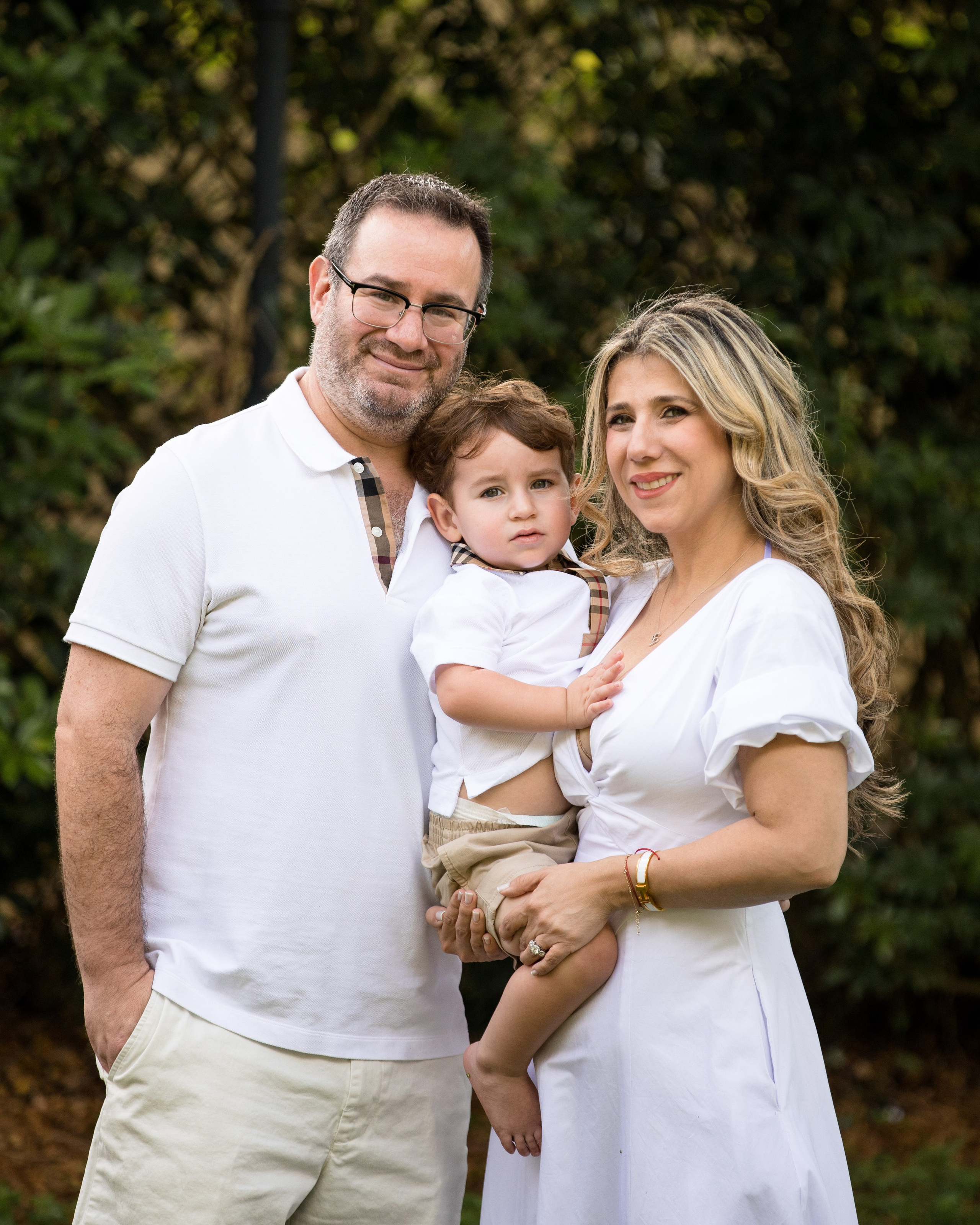 Smash cake photo session in Miami. Miami Family and Event Photographer