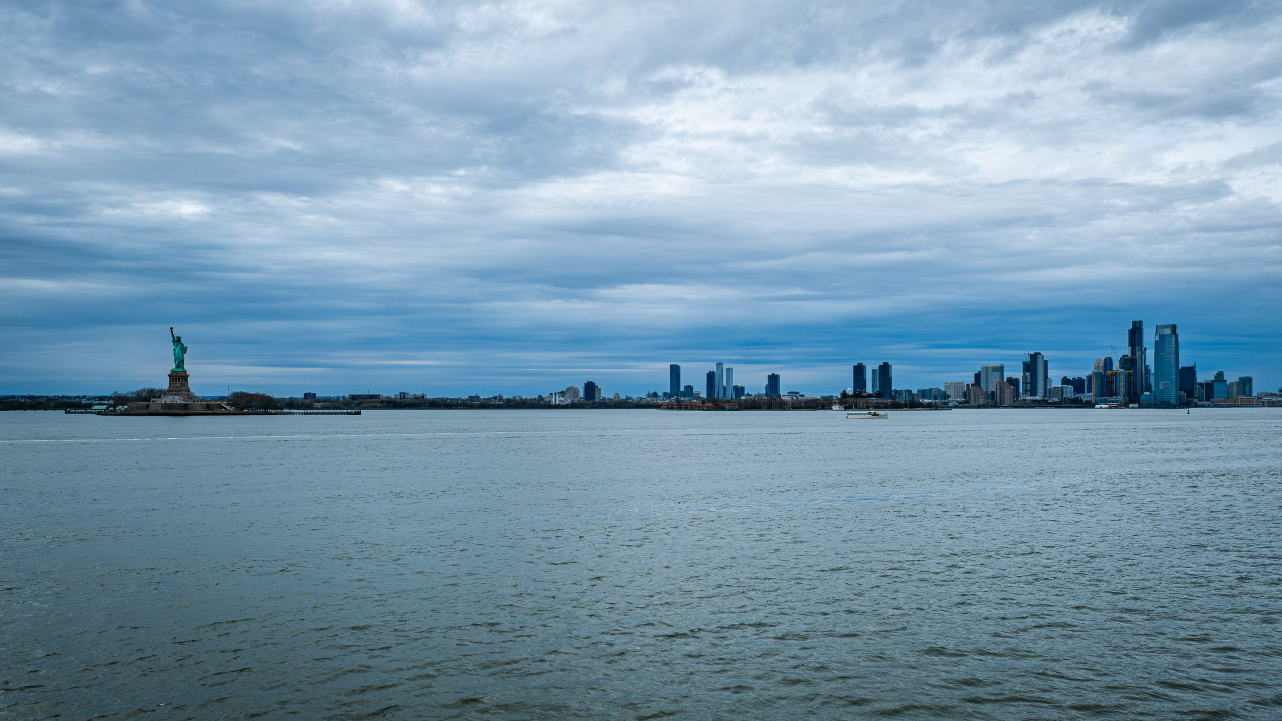 NEW YORK / 2025. Reportage concert portrait photography in the San Francisco Bay Area