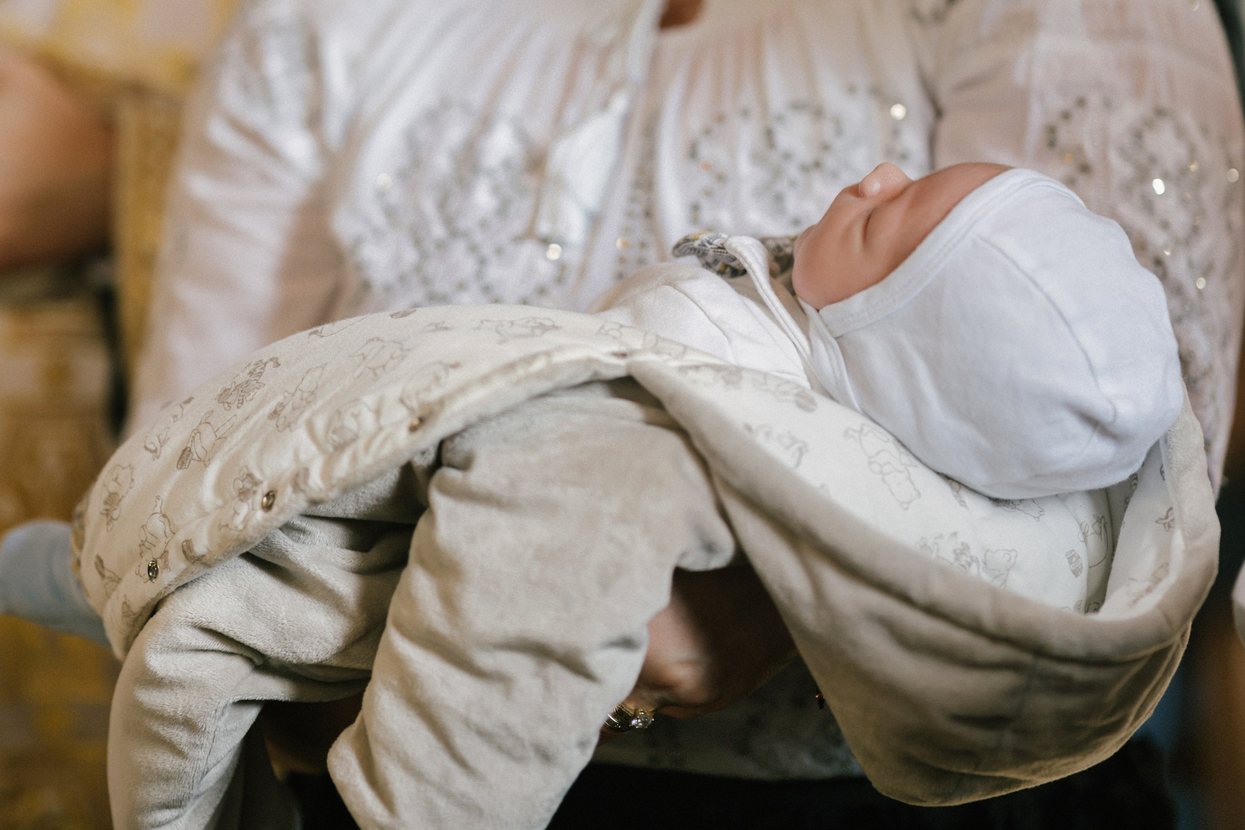 botez Luca Nectarie 22 februarie 2026 fotograf profesionist	•	fotograf botez Botoșani Luca Nectarie biserică	•	părinți Răzvan și Ramona botez copil emoții familie	•	nași Marin și Rodica botez copil fotografie profesională	•	detalii botez lumânare cristelniță biserică România	•	copil Luca Nectarie în brațe la botez moment emoționant	•	familie fericită la botez copil fotograf Alin Chirilă	•	fotografie botez naturală lumină caldă biserică	•	portret copil botez Luca Nectarie fotograf profesionist	•	momente autentice botez România familie și nași	•	slujbă botez copil imagini emoționante biserică	•	fotograf botez Iași și Botoșani Alin Chirilă - nunta--fotograf-profesionist-botosani  - fotografie-nunta-romantica - imagini-nunta-in-natura-alin-chirila-fotograf  - fotografii-cuplu-indragostit-nunta-botosani  - sedinta-foto-miri-andrei-iustina-alinofotostudio  - amintiri-din-nunta-realizate-de-fotograf-profesionist  - povestea-nuntii-andrei-si-iustina-in-imagini-alinofotostudio-fotograf evenimente- evenimente Botoșani -fotograf Suceava - fotograf Iași- servicii foto. servicii foto Botoșani. servicii foto video Botoșani. otograf-nunta-botosani-fotograf nunta. fotograf evenimente. fotograf nunta Botoșani. Alin chirila. Alin chirila fotograf. Alinofotostudio.- servicii foto. servicii foto Botoșani. servicii foto video Botoșani. fotograf nunta. fotograf evenimente. fotograf nunta Botoșani. Alin chirila. Alin chirila fotograf. Alinofotostudio.fotograf stare civilă,poze stare civilă,album foto stare civilă,servicii foto suceava,fotograf evenimente suceava,fotograf nuntă suceava,poze cununie civilă,ședință foto stare civilă,sesiune foto suceava,fotograf profesionist suceava,fotograf botosani,stare civila botosani,alinofotostudio,alin chirila fotograf.servicii foto. servicii foto Botoșani. servicii foto video Botoșani. fotograf nunta. fotograf evenimente. fotograf nunta Botoșani. Alin chirila. Alin chirila fotograf. Alinofotostudio.fotograf stare civilă,poze stare civilă,album foto stare civilă,servicii foto suceava,fotograf evenimente suceava,fotograf nuntă suceava,poze cununie civilă,ședință foto stare civilă,sesiune foto suceava,fotograf profesionist suceava,fotograf botosani,stare civila povestitor prin fotografiebotosani,alinofotostudio,alin chirila fotograf,servicii foto. servicii foto Botoșani. servicii foto video Botoșani. fotograf nunta. fotograf evenimente. fotograf nunta Botoșani. Alin chirila. Alin chirila fotograf. Alinofotostudio.fotograf stare civilă,poze stare civilă,album foto stare civilă,servicii foto suceava,fotograf evenimente suceava,fotograf nuntă suceava,poze cununie civilă,ședință foto stare civilă,sesiune foto suceava,fotograf profesionist suceava,fotograf botosani,stare civila botosani,alinofotostudio,alin chirila fotograf,cununie religioasă botoșani,andreea și neculai,capela militară botoșani,foto conacul zăicești,fotograf nuntă botoșani,fotograf cununie religioasă,foto evenimente botoșani,poze cununie capela militară,ședință foto zăicești,fotograf profesionist botoșaniMire și mireasă – Sergiu & Liliana – ziua nunții, 2024  - Emoții în ziua nunții – Sergiu și Liliana  - Dansul mirilor – fotografie artistică nuntă 2024  - Sedinta foto romantică în natură – Sergiu & Liliana  - Rochia de mireasă și detalii de nuntă elegan-Album de cununie civilă Florin și Anda – Fotografii profesionale realizate de Alin Chirilă în Botoșani -fotograf prin fotografie-Ședință foto Trash the Dress pe muntele Rarău cu Iulian și Iuliana – fotografie de cuplu, natură montană, emoție autentică surprinsă de Alin Chirilă, povestitor prin fotografie.- "Iulian și Iuliana pe crestele Rarăului – fotografie Trash the Dress în natură"  - "Cuplu îmbrățișat la apus pe muntele Rarău – ședință foto după nuntă"  - "Rochie de mireasă în vânt pe munte – Trash the Dress Rarău-1. Iulian și Iuliana pe muntele Rarău – ședință foto Trash the Dress în natură, cu peisaj montan spectaculos  2. Cuplu în îmbrățișare pe Rarău – emoție autentică surprinsă după nuntă  3. Rochie de mireasă în bătaia vântului – fotografie artistică Trash the Dress în munți  4. Mire și mireasă privind spre orizont – dragoste și libertate pe muntele Rarău  5. Iuliana zâmbind în rochia de mireasă – portret în natură, Trash the Dress  6. Iulian ținându-și mireasa de mână – ședință foto romantică pe munte  7. Detaliu cu rochia pe stâncă – estetică naturală Trash the Dress Rarău  8. Cuplu în mers pe poteca Rarăului – fotografie simbolică de după nuntă  9. Apus de soare pe Rarău în spatele mirilor – imagine de poveste Trash the Dress  10. Iulian și Iuliana râzând împreună – momente autentice surprinse de Alin Chirilă, povestitor prin fotografie-fotograf-nunta-cerbu-botosan trash-the-dress-botosani Alin Chirilă Fotograf – fotograf de nuntă Botoșani-fotograf nuntă Botoșani-fotograf nuntă Cerbu Botoșani-fotograf profesionist nuntă Botoșani-fotografie de nuntă Botoșani-fotograf evenimente Botoșani-fotograf nuntă Moldova-fotograf trash the dress Botoșani	- fotograf pregătirea mirilor Botoșani	-fotograf ceremonie religioasă nuntă-fotograf petrecere nuntă Botoșani- fotograf nuntă Botoșani pregătirea mirelui- pregătirea mirelui fotografie nuntă Cerbu Botoșani-fotograf nuntă Botoșani pregătirea miresei -mireasă pregătiri nuntă Cerbu Botoșani-fotograf nuntă Botoșani nașii mirilor-ceremonie religioasă nuntă Cerbu Botoșani-fotograf nuntă Botoșani ceremonie religioasă biserică-petrecere nuntă Cerbu Botoșani invitați dans-fotograf nuntă Botoșani petrecere restaurant-ședință foto trash the dress-fotograf trash the dress Botoșani ședință foto după nuntă-Fotograf nuntă Botoșani – galerie foto reală de la evenimente stare civilă Sebi și Claudia Copălău	•	cununie civilă Primăria Copălău Botoșani	•	miri emoționați la starea civilă	•	semnarea actelor cununie civilă	•	fotografii naturale stare civilă Botoșani	•	familie și prieteni la cununie civilă	•	cadre emoționale cununie civilă	•	fotograf profesionist Botoșani eveniment stare civilă Sebi și Claudia la Primăria Copălău Botoșani fotograf evenimente	•	fotograf cununie civilă Copălău Botoșani cadre naturale și emoționale	•	fotograf profesionist Botoșani stare civilă Sebi și Claudia	•	momente autentice cununie civilă Copălău fotograf Alin Chirilă	•	fotografii emoționale stare civilă în județul Botoșani