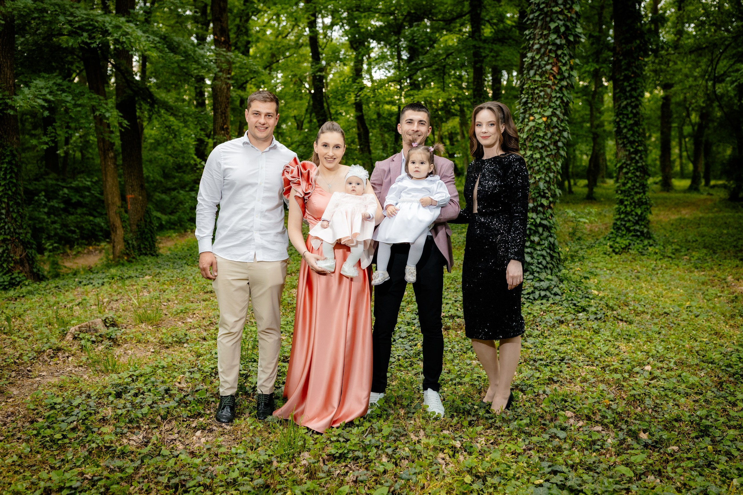 fotograf botez Miruna Parascheva, fotografie botez Botoșani, fotograf Alin Chirilă, amintiri botez, fotografii botez, botez Miruna Parascheva, fotograf copii, fotografie botez în Botoșani-alt="botez Miruna Parascheva, fotografie botez Alin Chirilă, amintiri botez, fotografii emoționante botez Botoșani"-- fotografii-botez-bebelus- amintiri-botez-micuț- moment-sfânt-crestinare- fotografie-emotionanta-botez- detalii-botez-bebelusi- parinti-fericiti-la-botez- fotograf-botez-profesionist- botez-in-biserica-ortodoxa- micuț-botezat-cu-emoție- zâmbete-și-lacrimi-la-botez- bebeluș-la-cristelniță- decor-botez-colorat- botez-cu-dragoste-și-credință- emotie-pura-la-botez- fotograf-botez-botosani- botez-iasi-suceava-fotograf- amintiri-nepretuite-botez