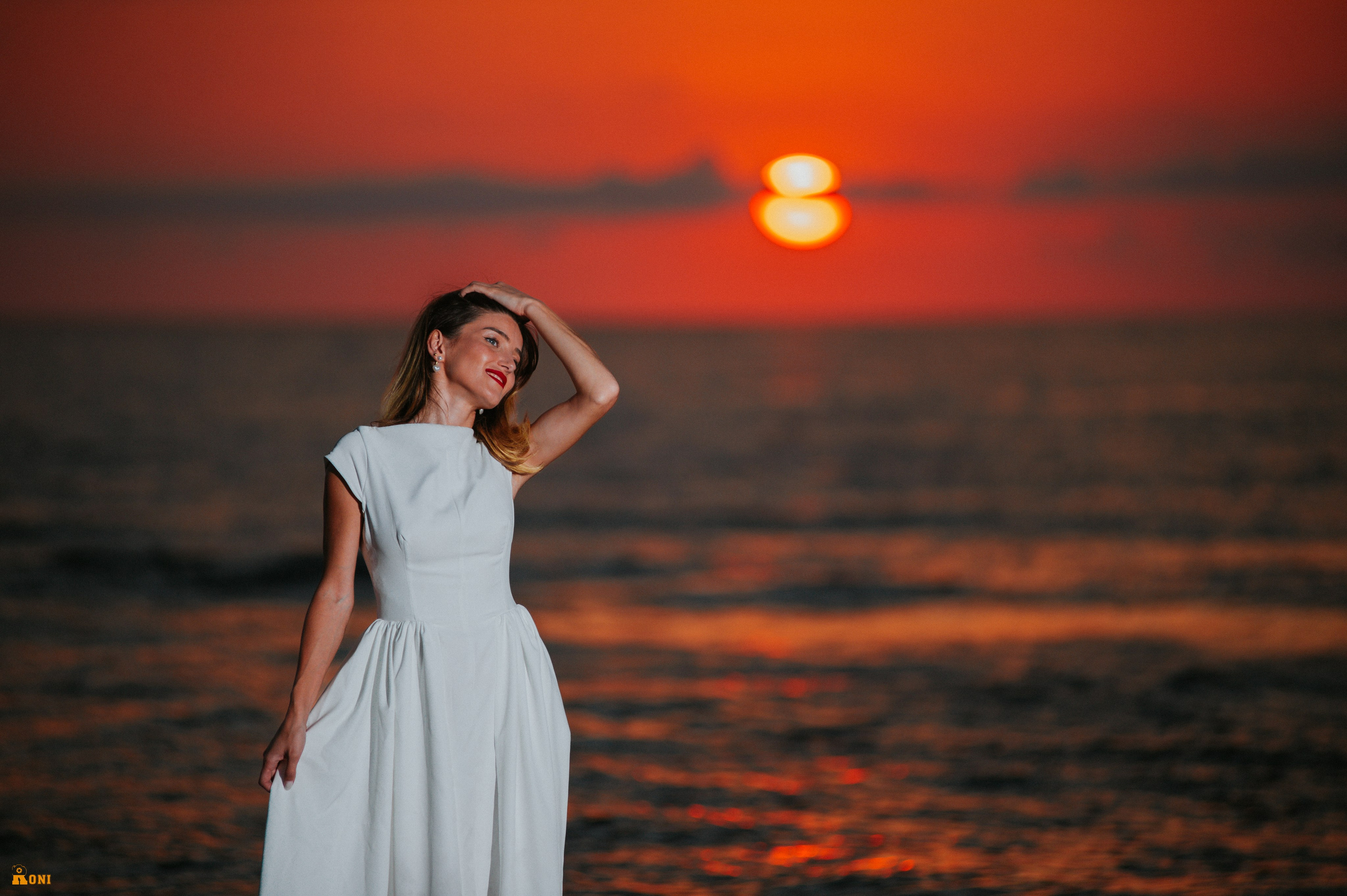 MD: ლიკა აბულაძე (Sunset). Photographer RoNi