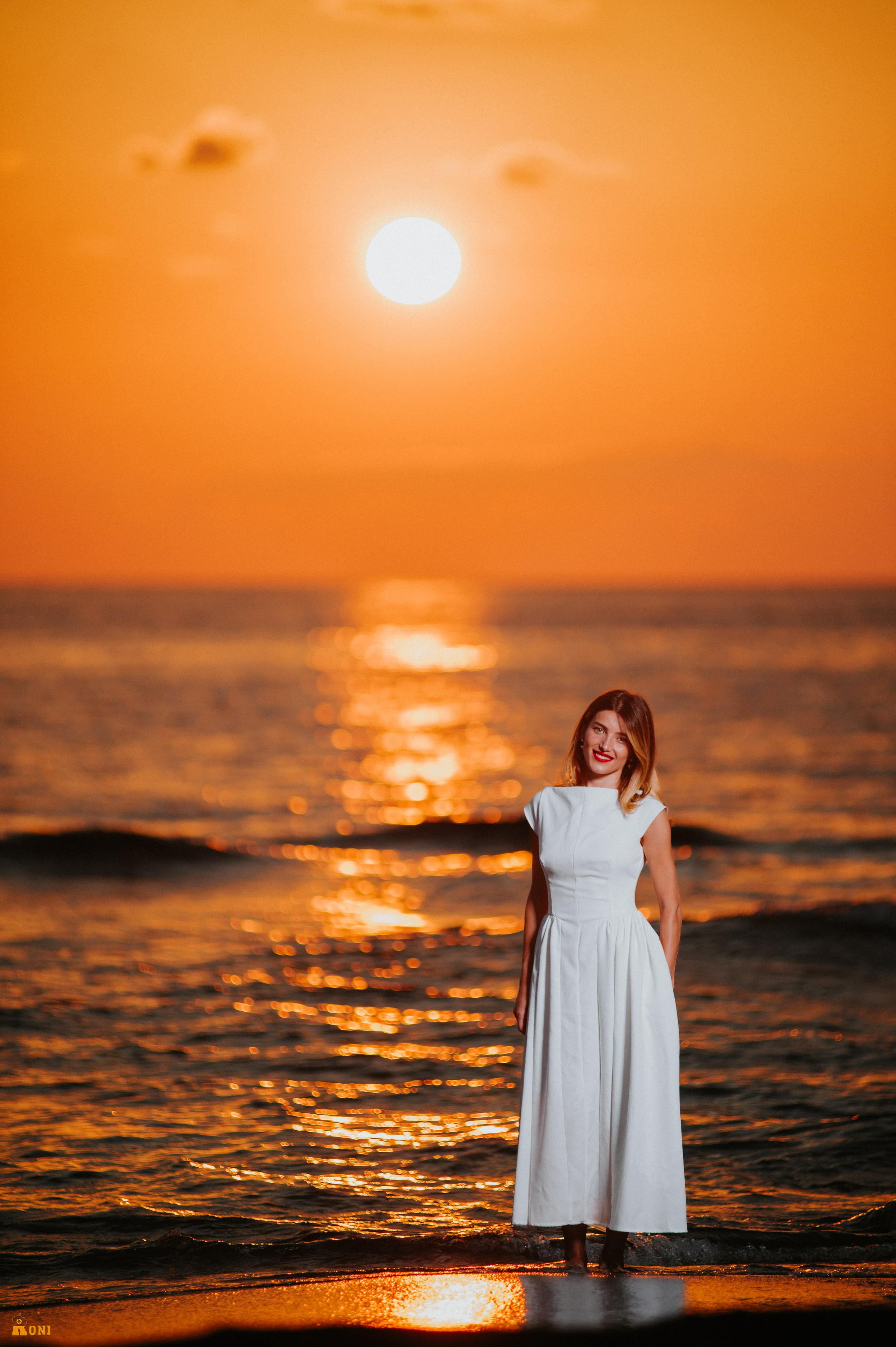 MD: ლიკა აბულაძე (Sunset). Photographer RoNi