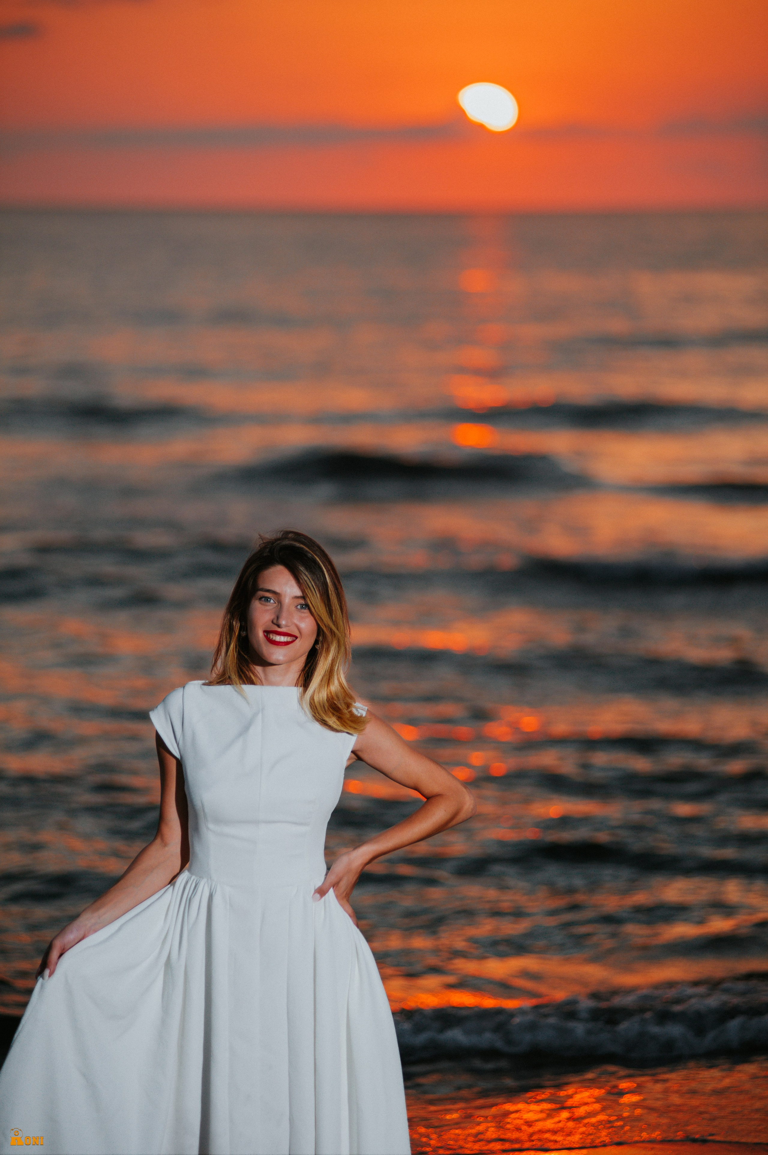 MD: ლიკა აბულაძე (Sunset). Photographer RoNi