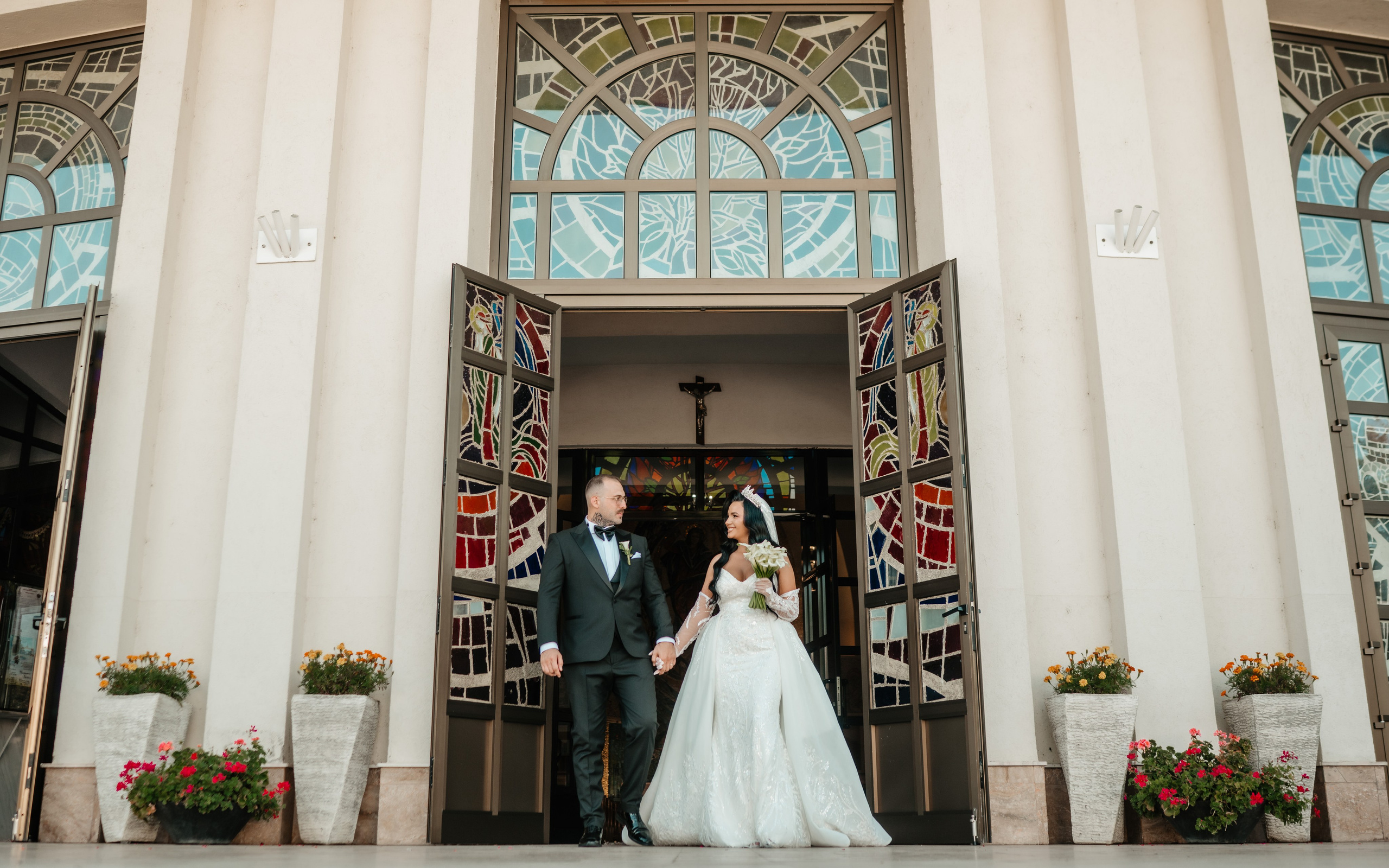 🤎 M a r i n a & A l i n - Wedding Day Preview. Wedding & Family Photographer