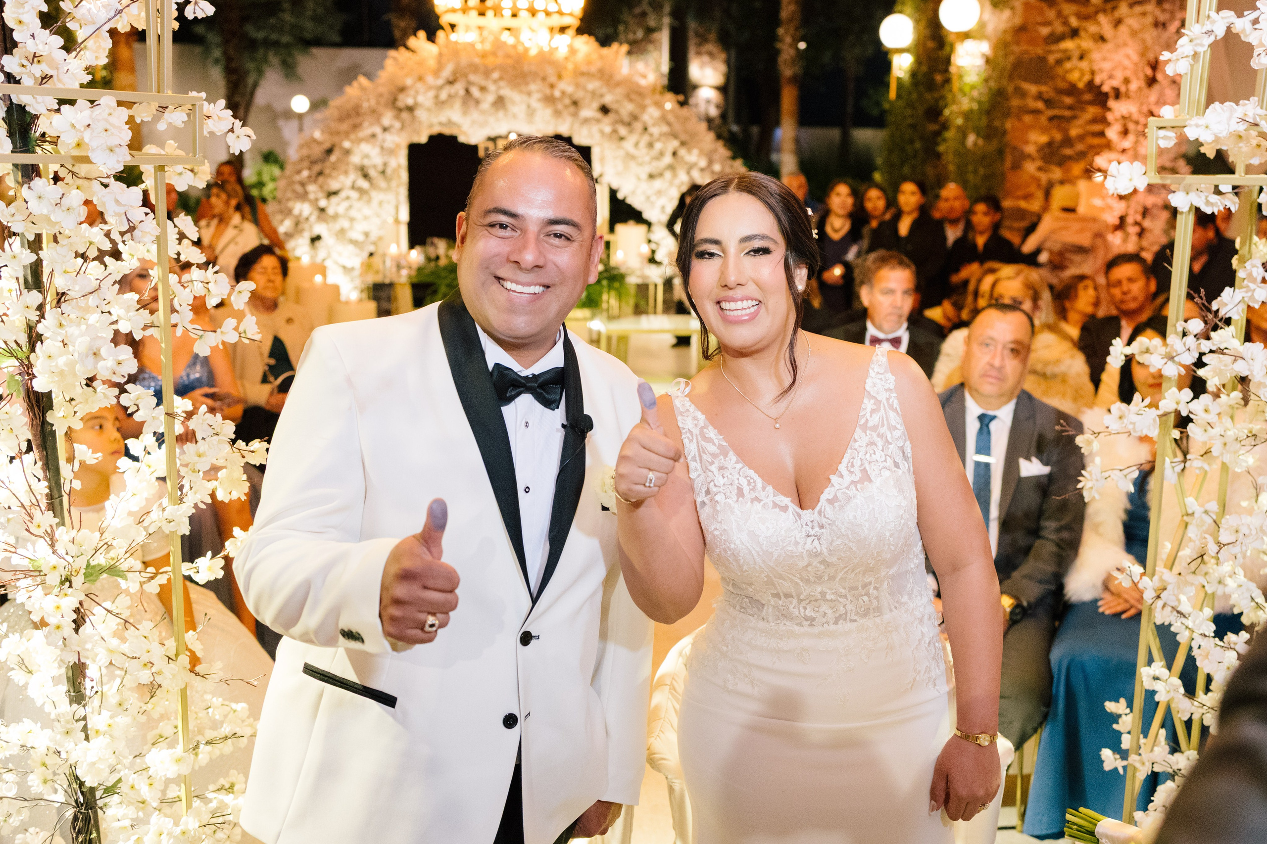 Alejandra y Salvador. Principal