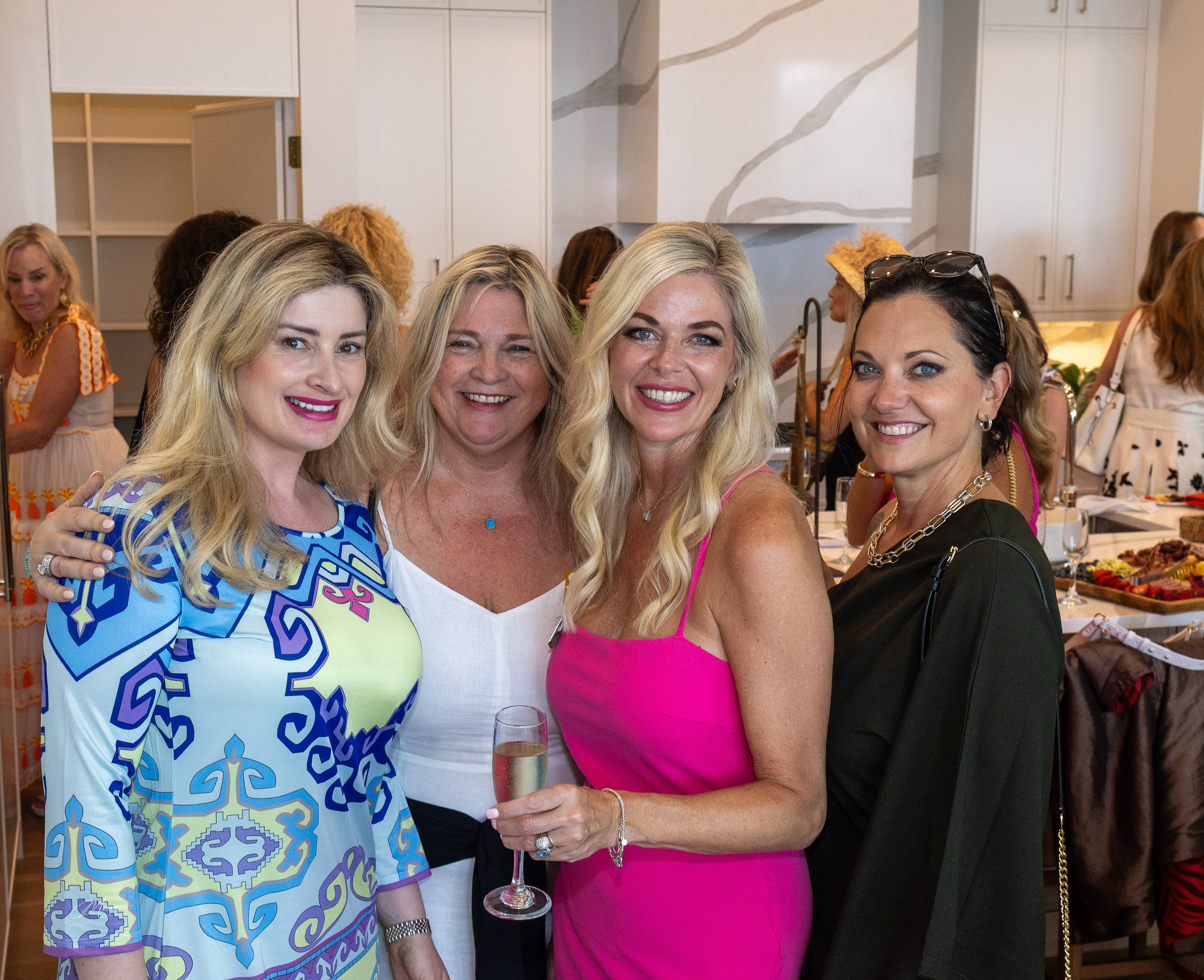 Fabulous Ladies. Out and About 239