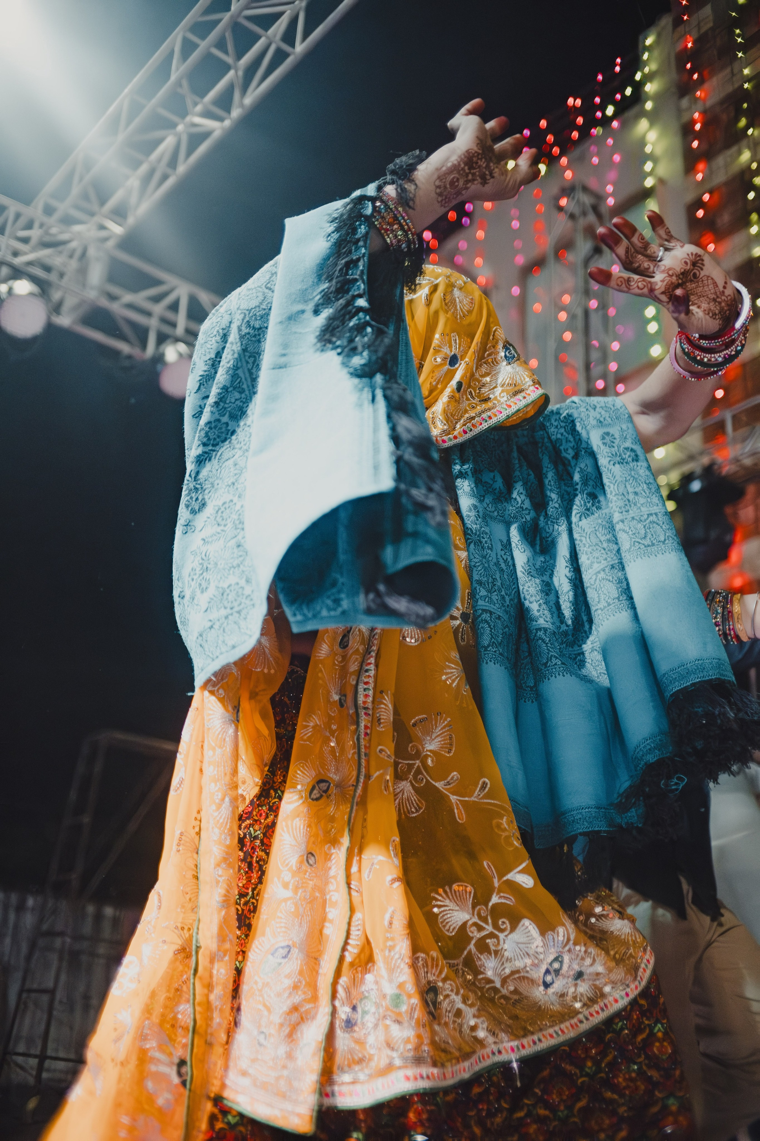 Parul & Sanjay. Wedding and Family photographer in india