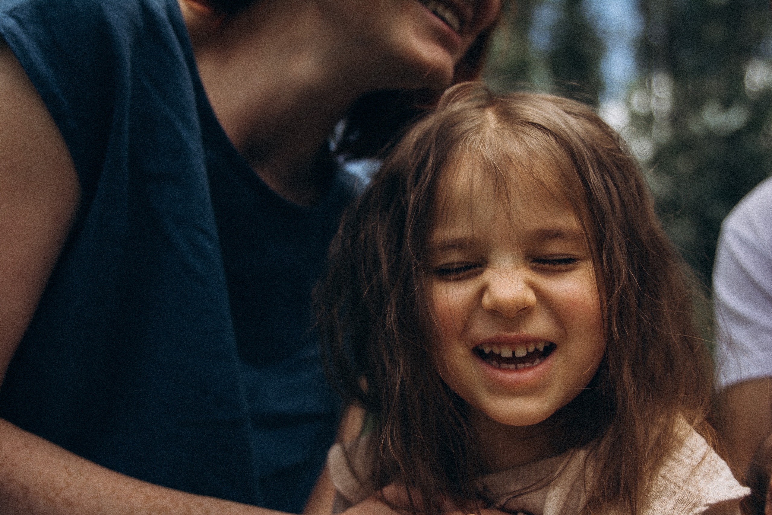 Sesión fotográfica de familia estilo lifestyle. Fotografo de familia en Quito Anastasia Eliseeva