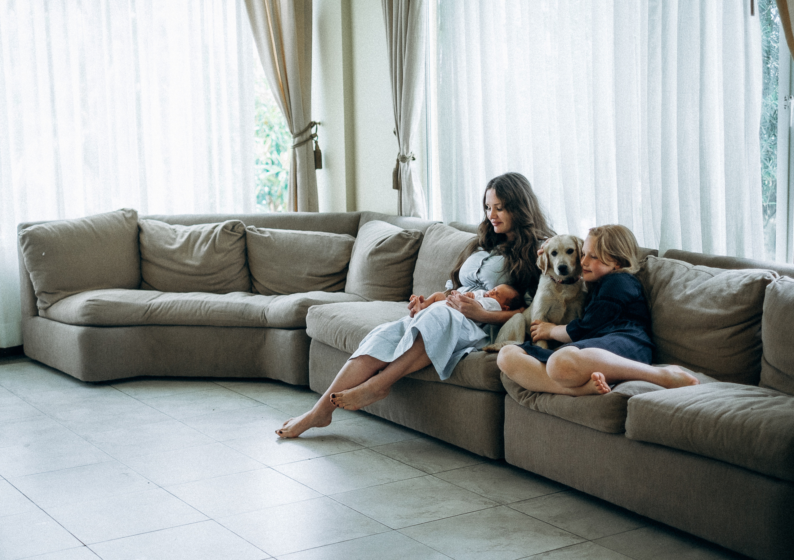 Sesión fotográfica de recién nacido  en Quito. Fotografo de familia en Quito Anastasia Eliseeva