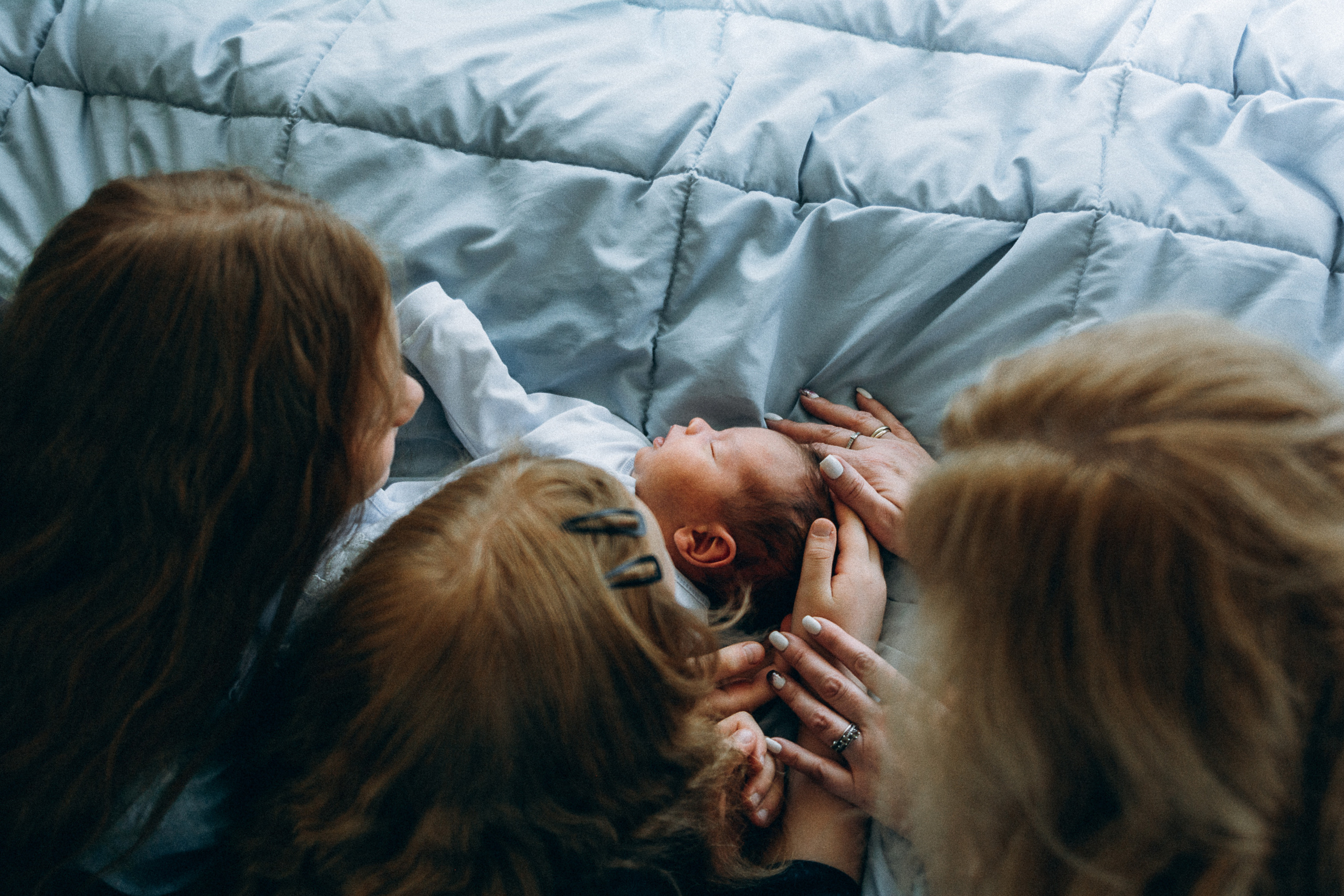 Sesión fotográfica de recién nacido  en Quito. Fotografo de familia en Quito Anastasia Eliseeva