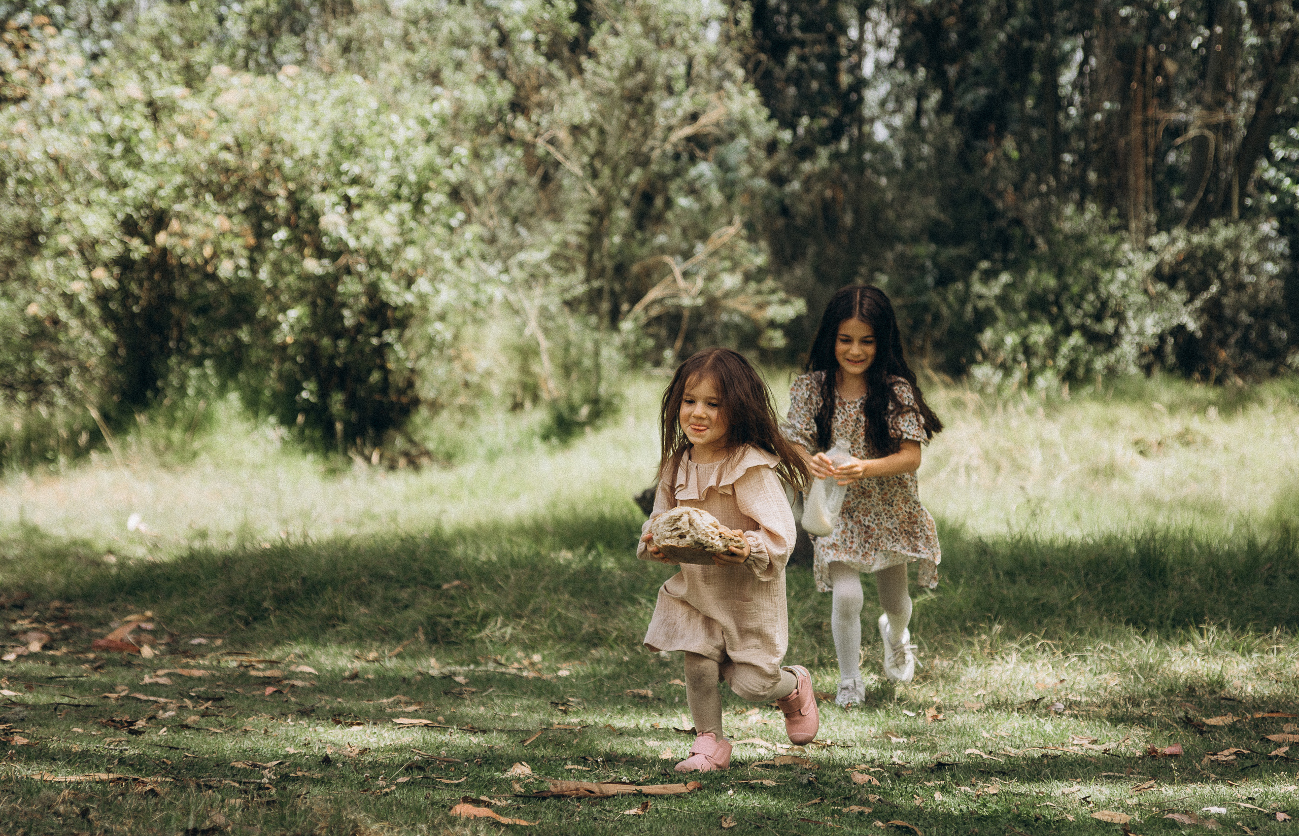 Sesión fotográfica de familia estilo lifestyle. Fotografo de familia en Quito Anastasia Eliseeva